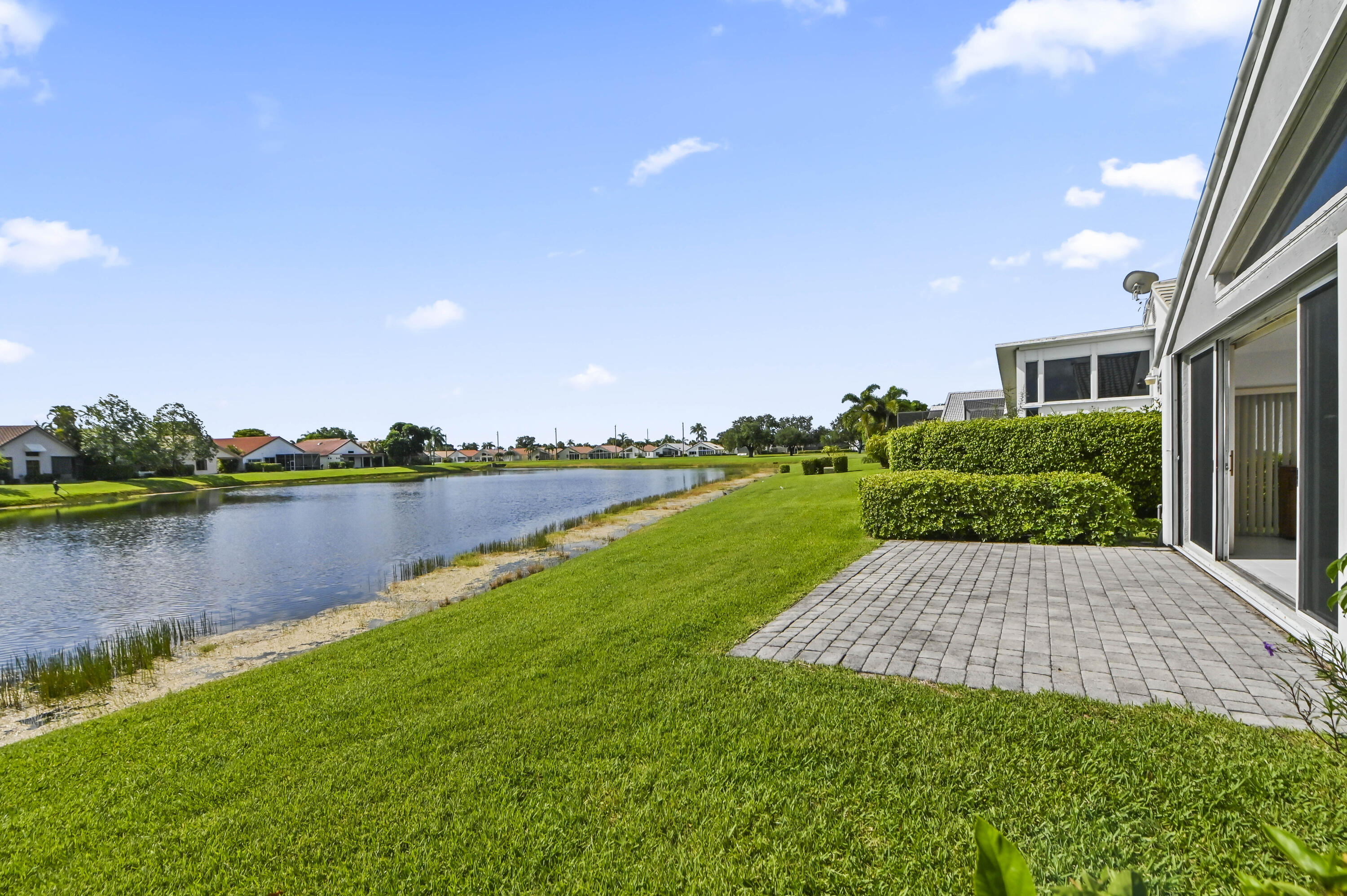 main property photo 31