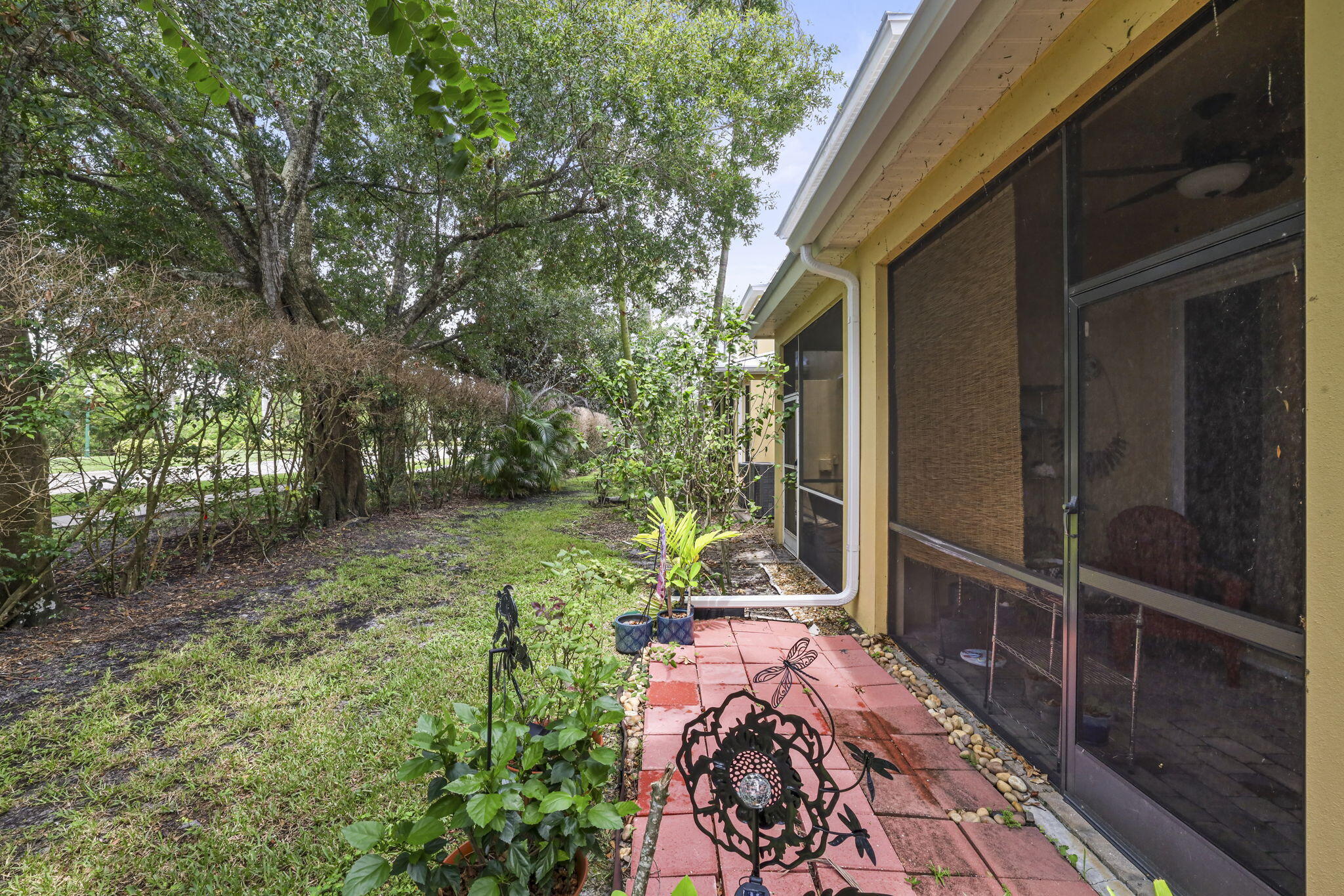 main property photo 61