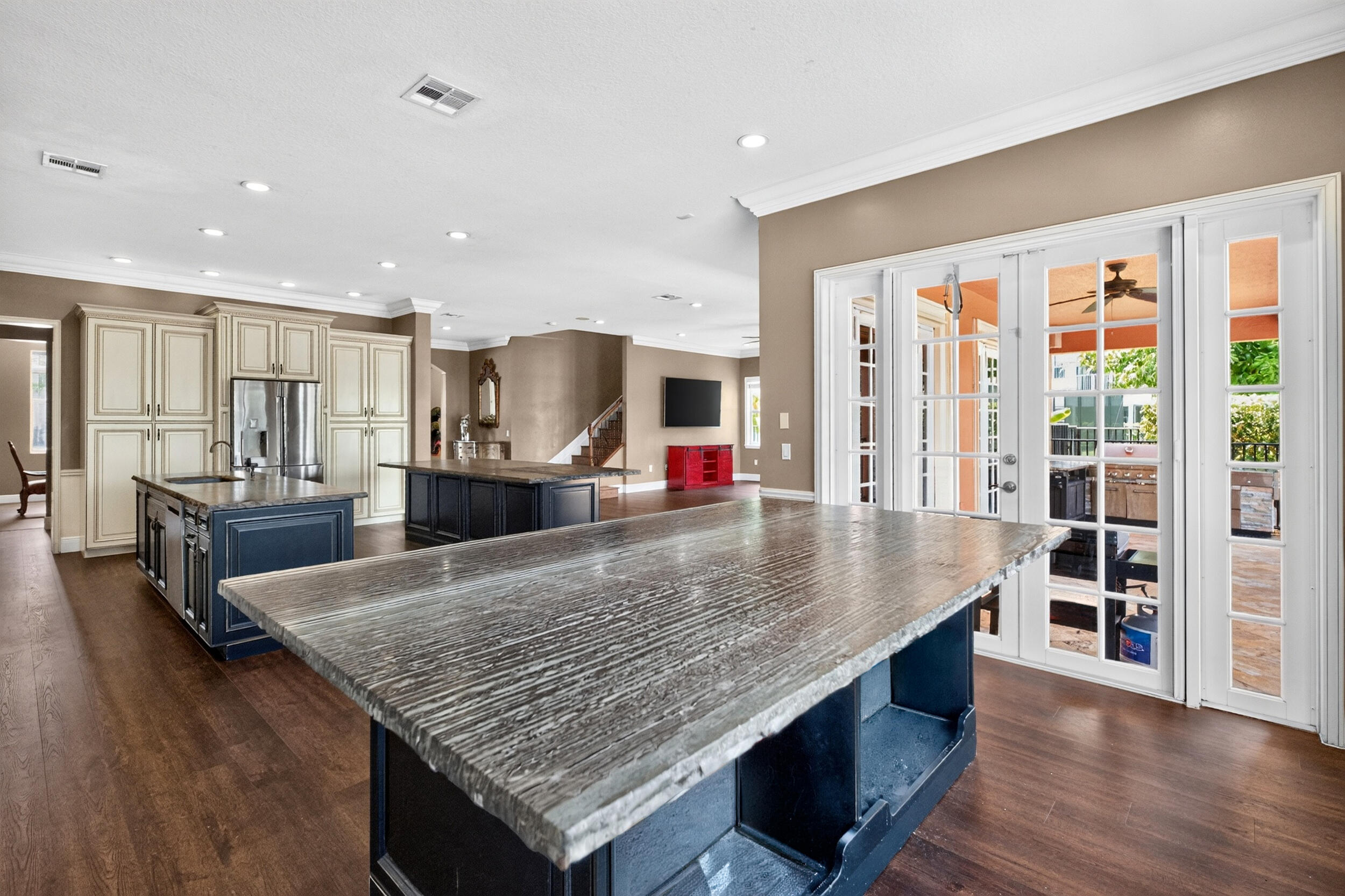 main property photo 52