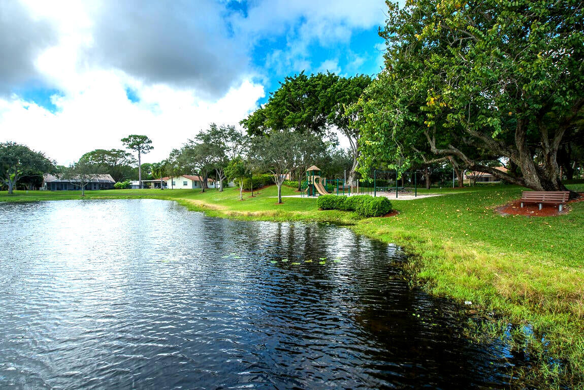 main property photo 59