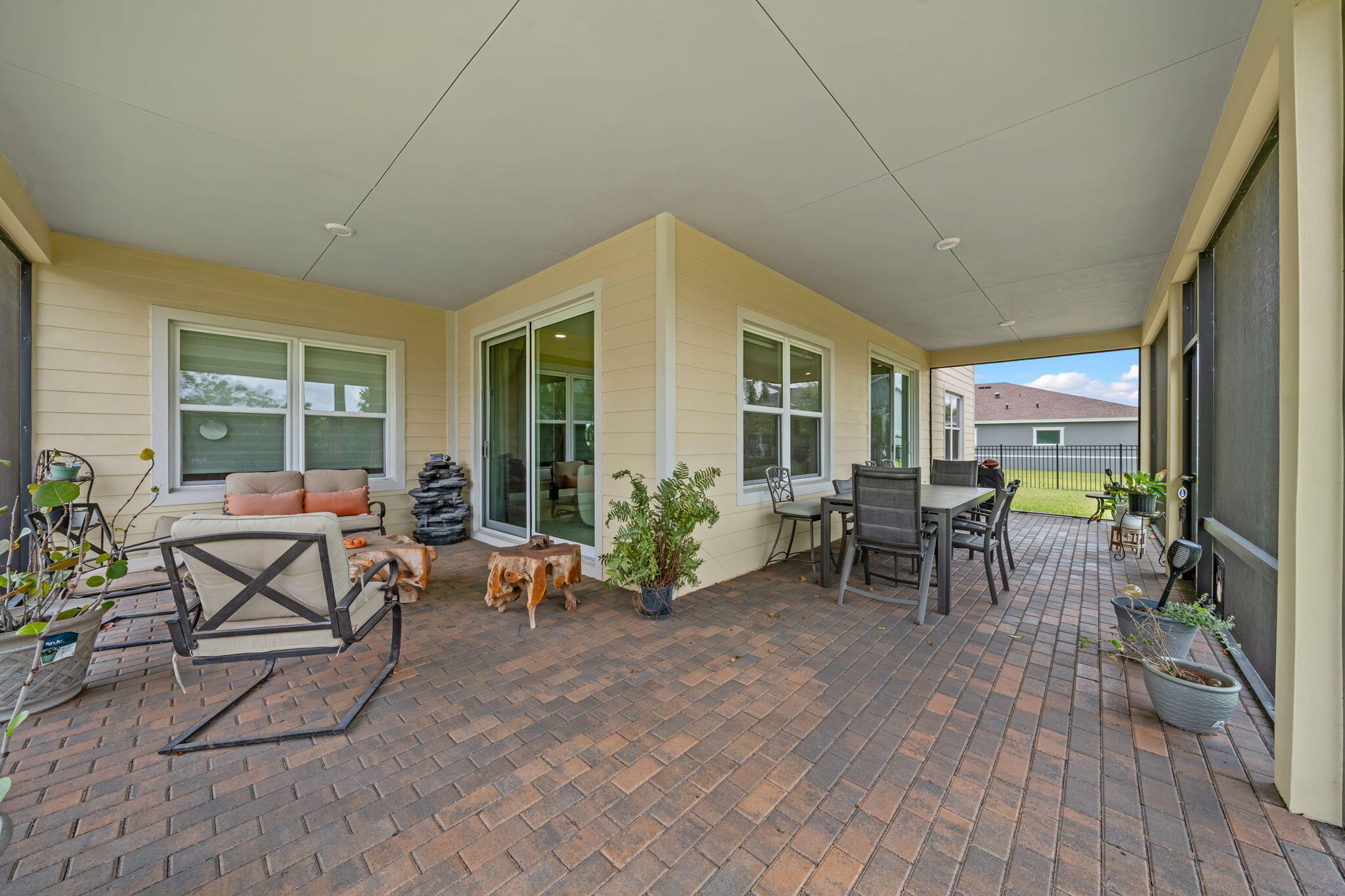 main property photo 43