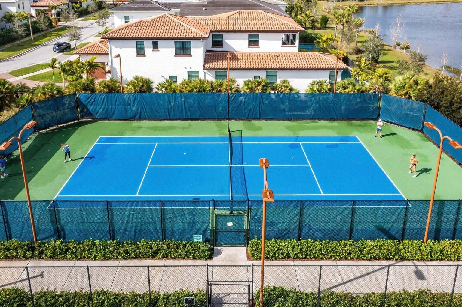 main property photo 40