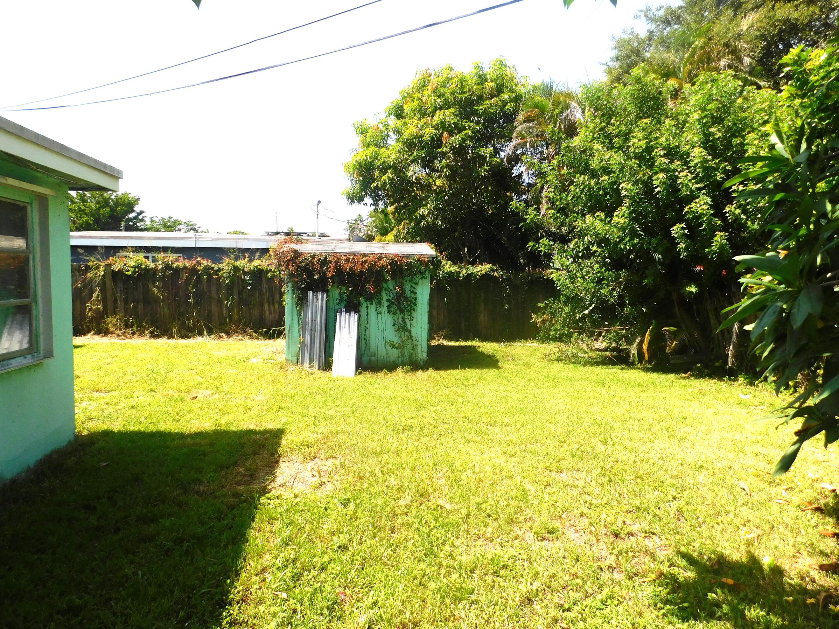 main property photo 18