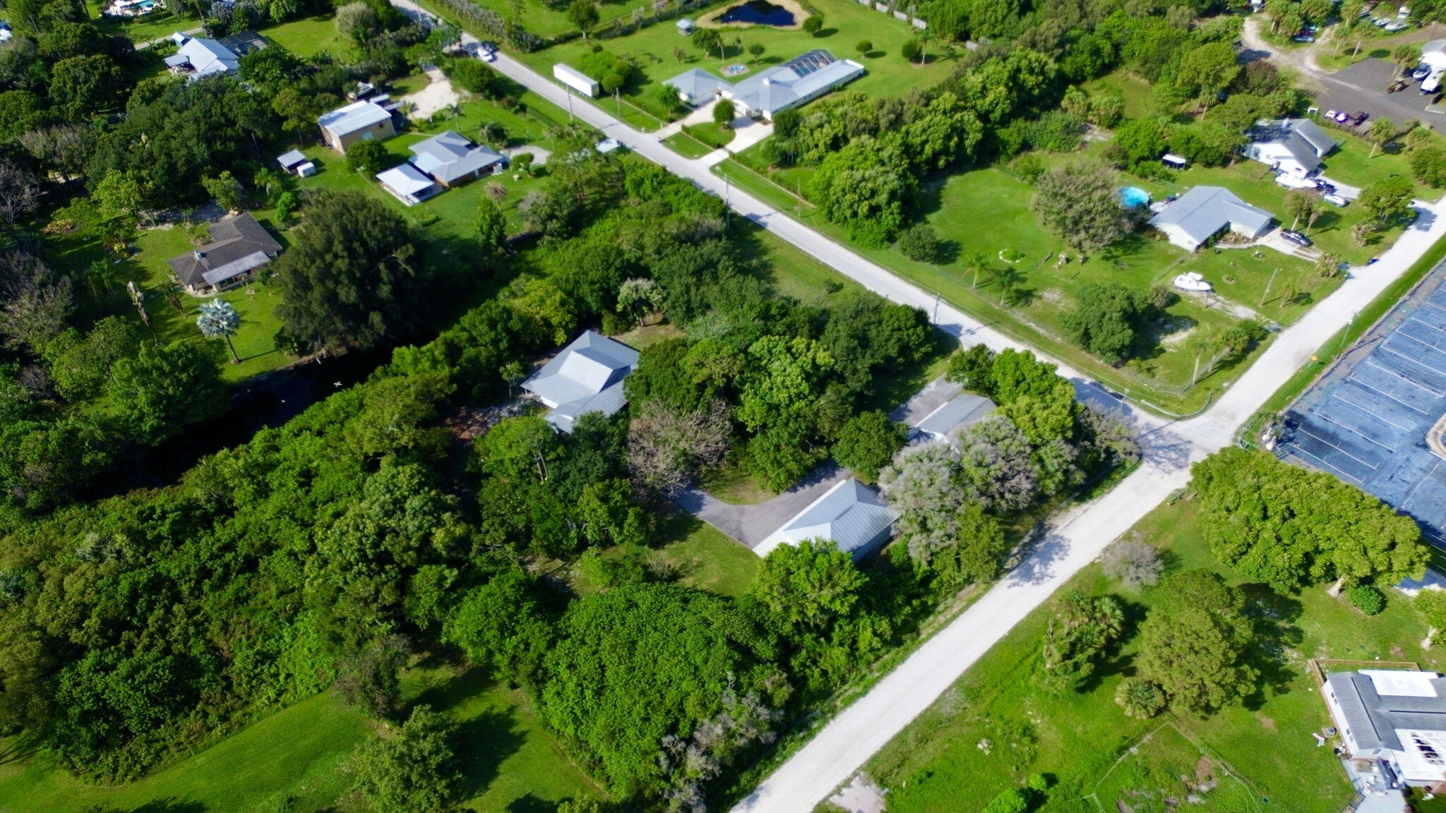 main property photo 47