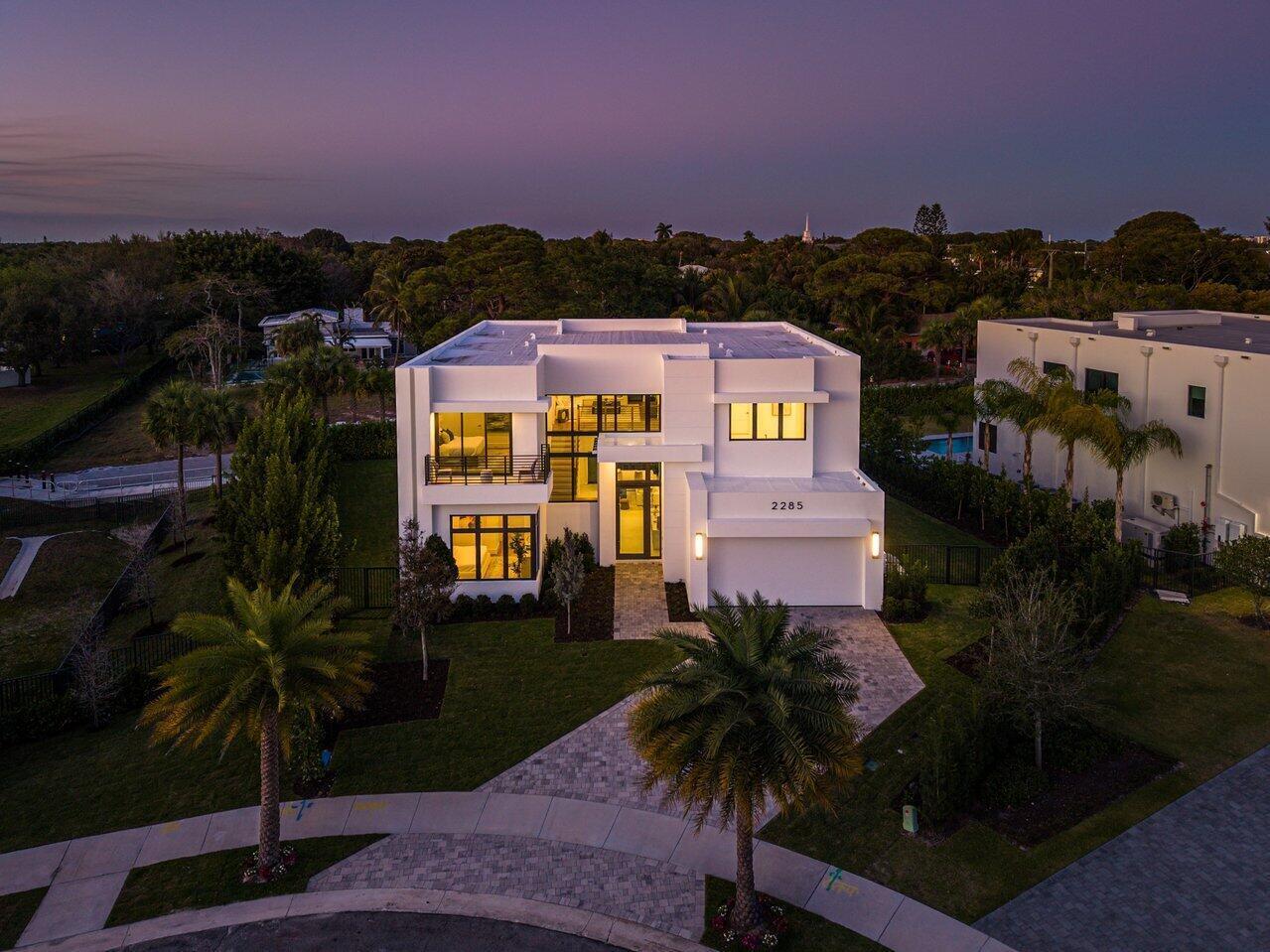 main property photo 3