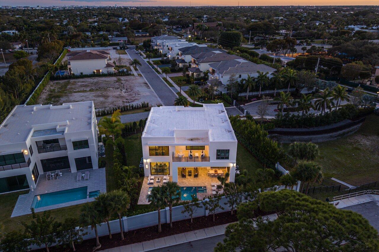 main property photo 81