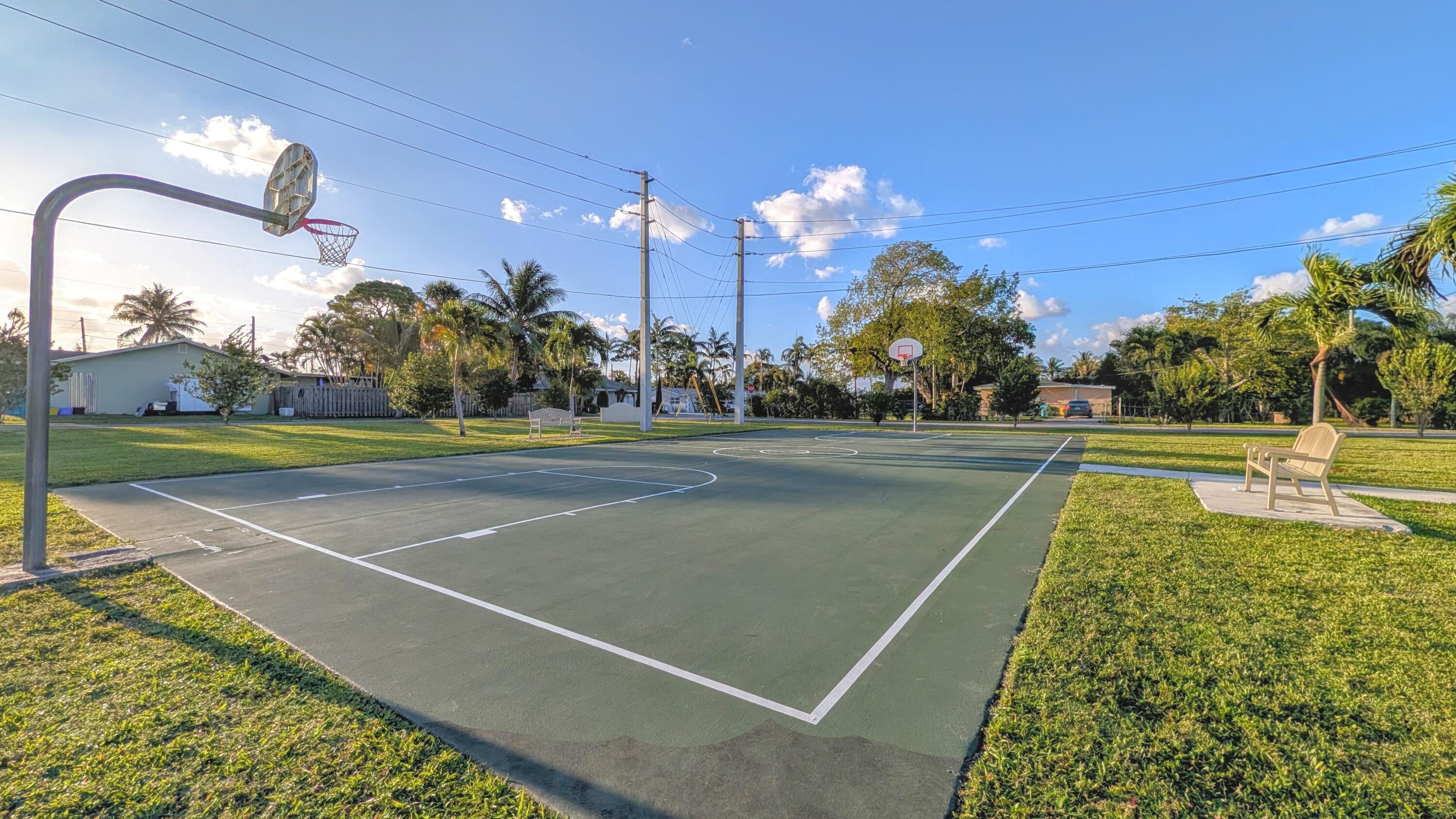 main property photo 37