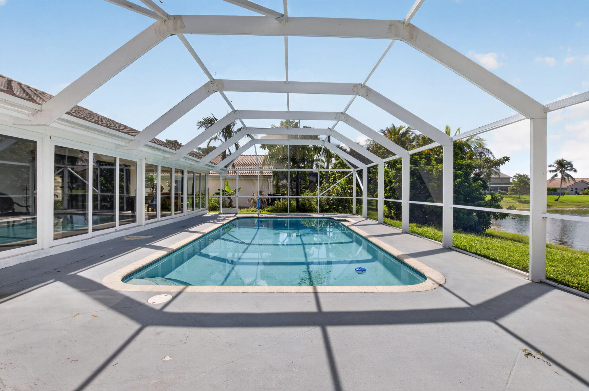 main property photo 74