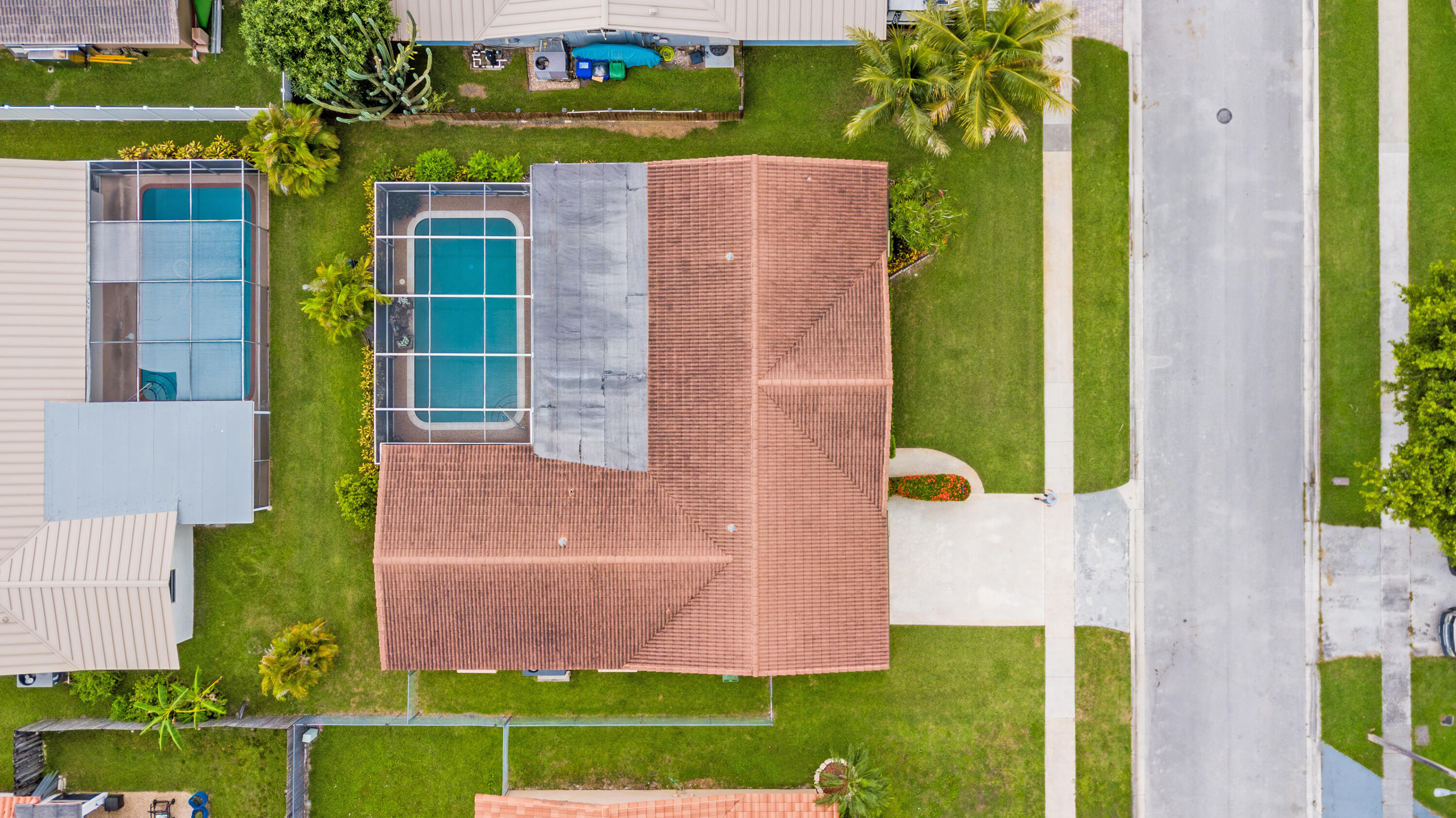 main property photo 43
