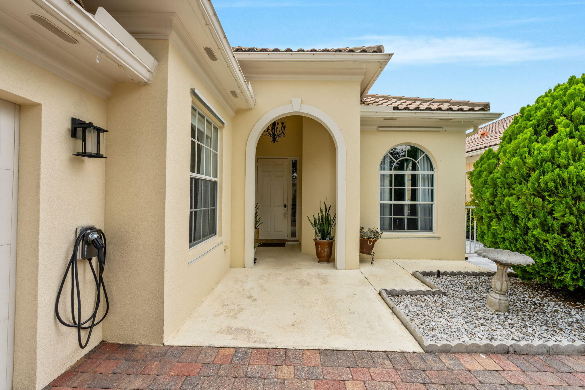 main property photo 50