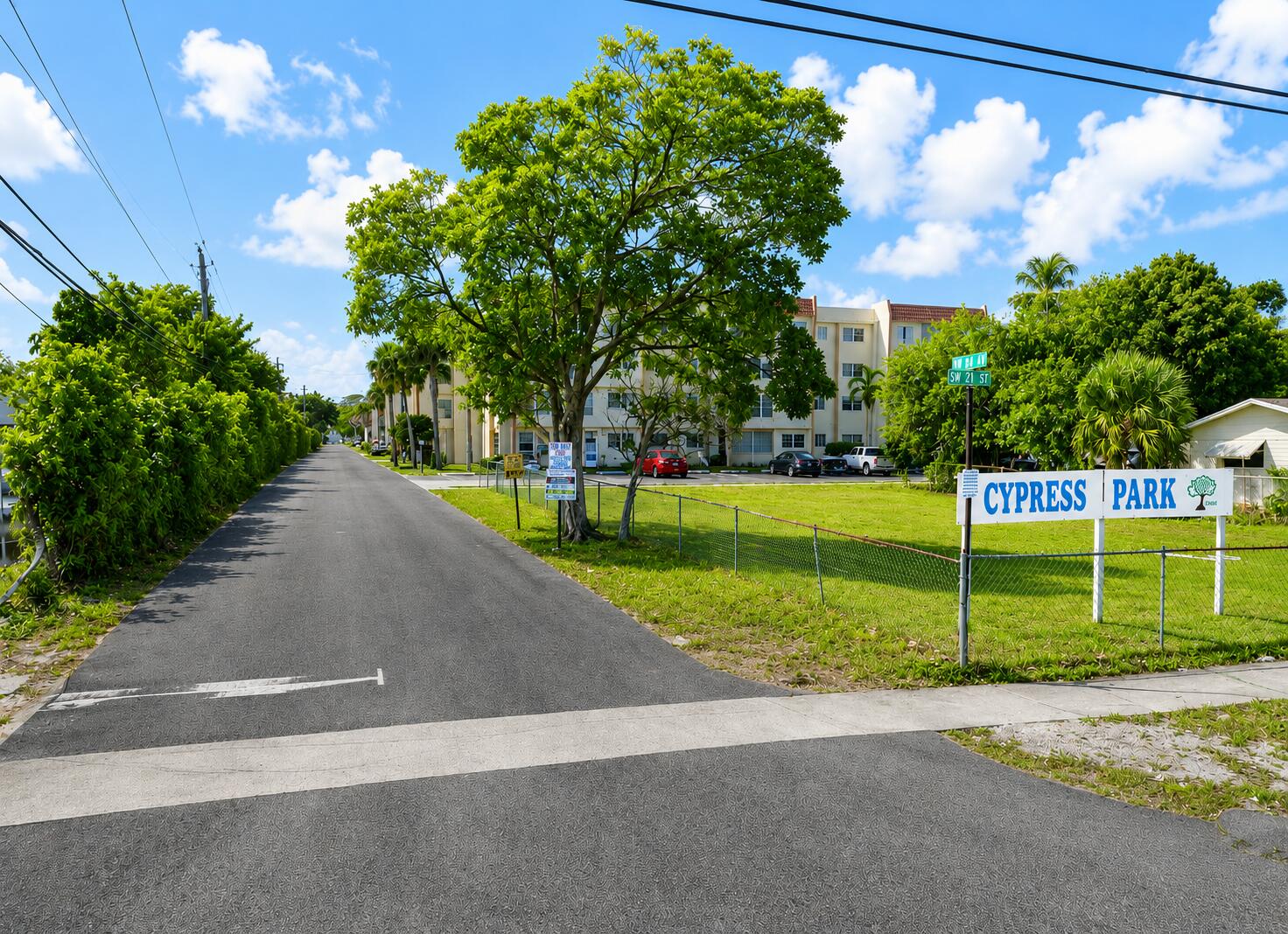 main property photo 25