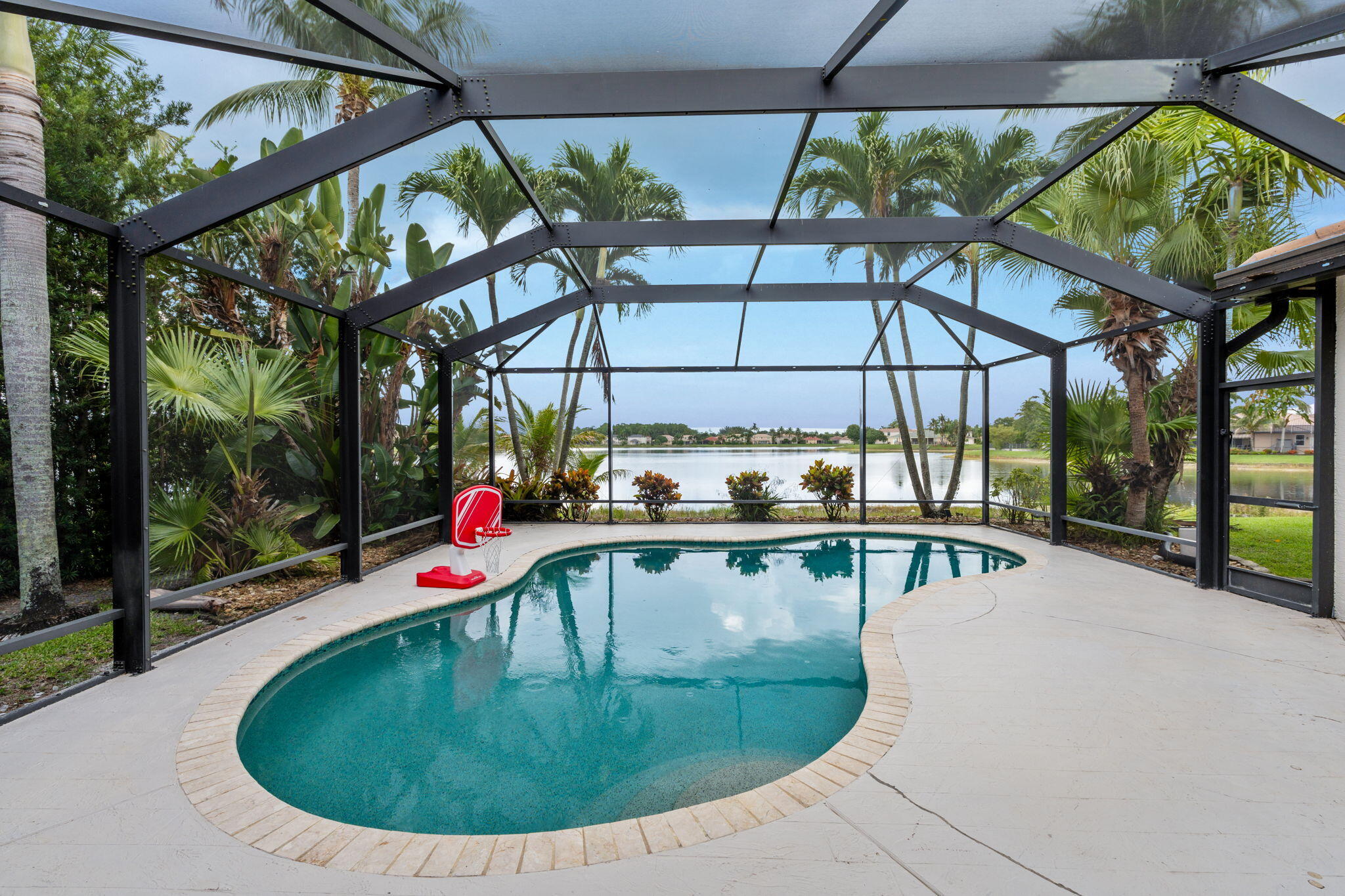 main property photo 45