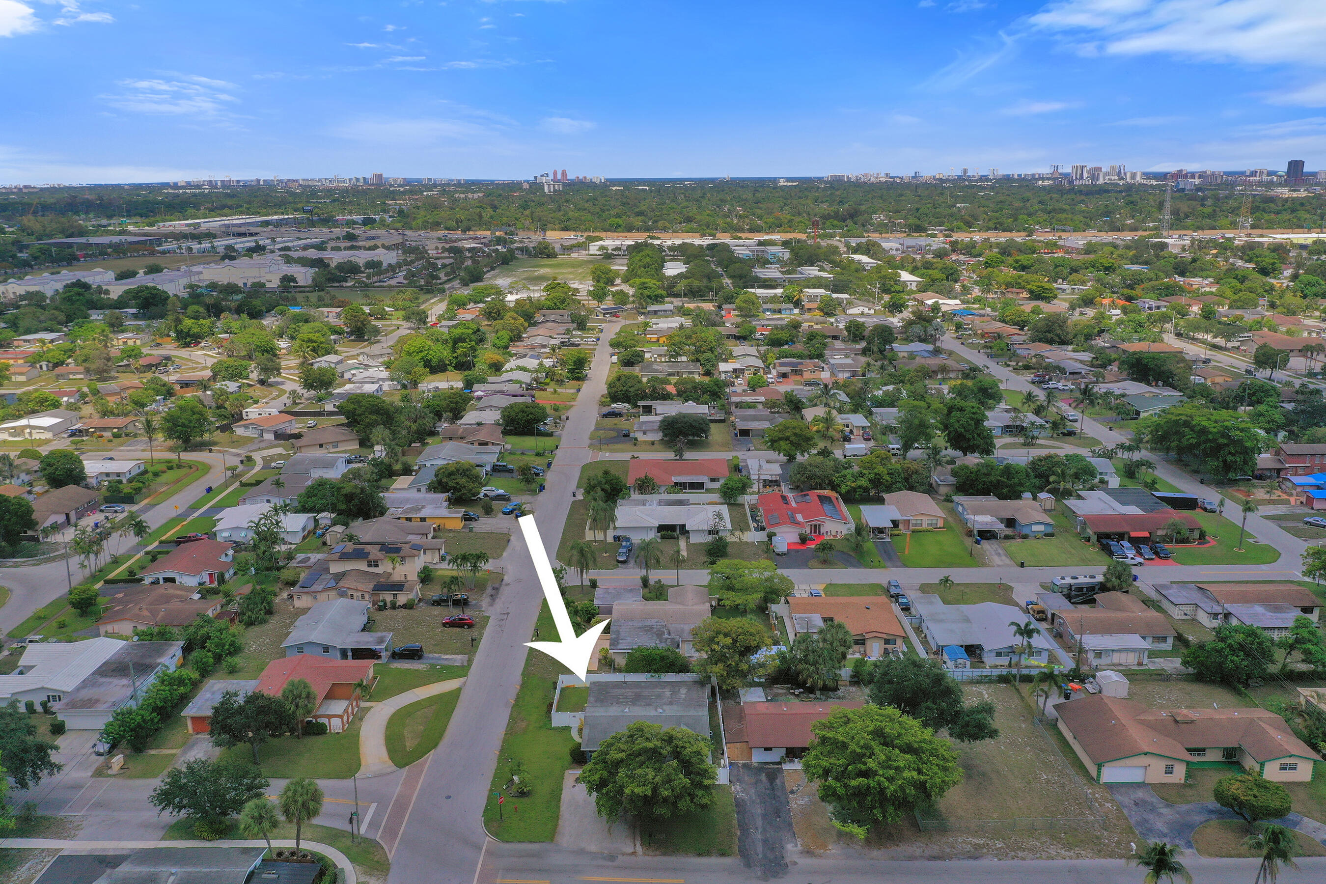 main property photo 12
