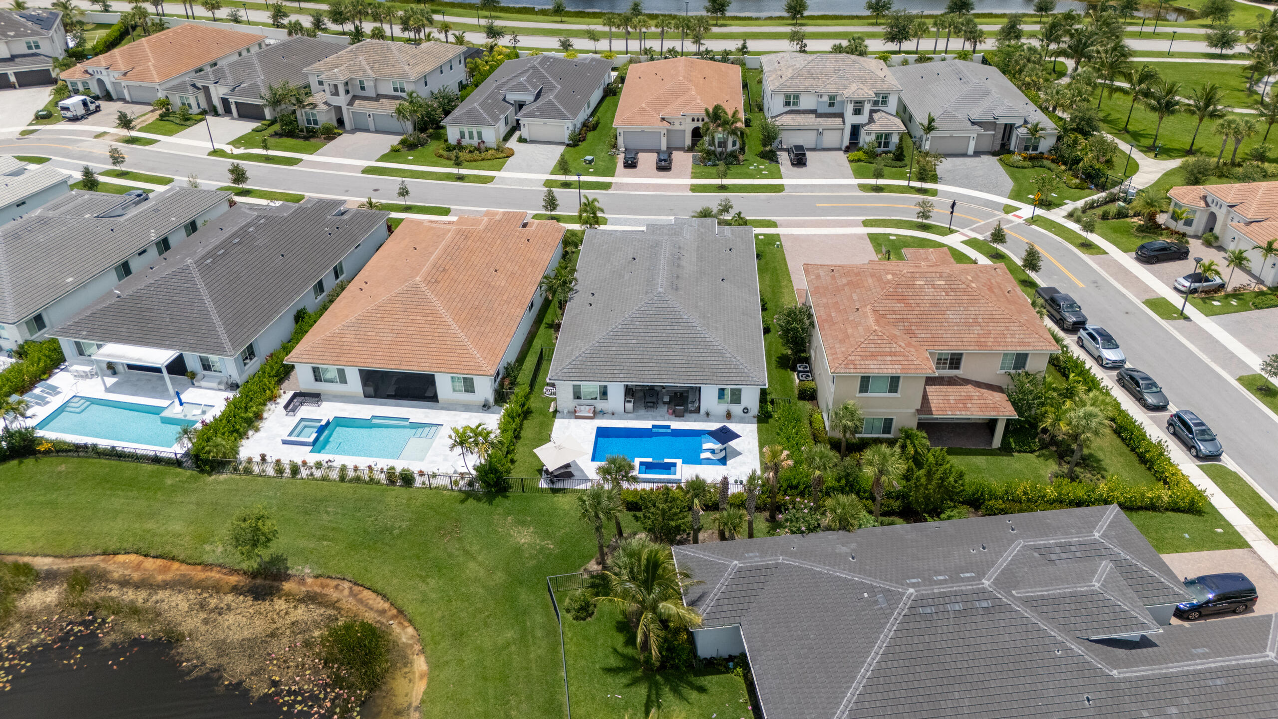 main property photo 60