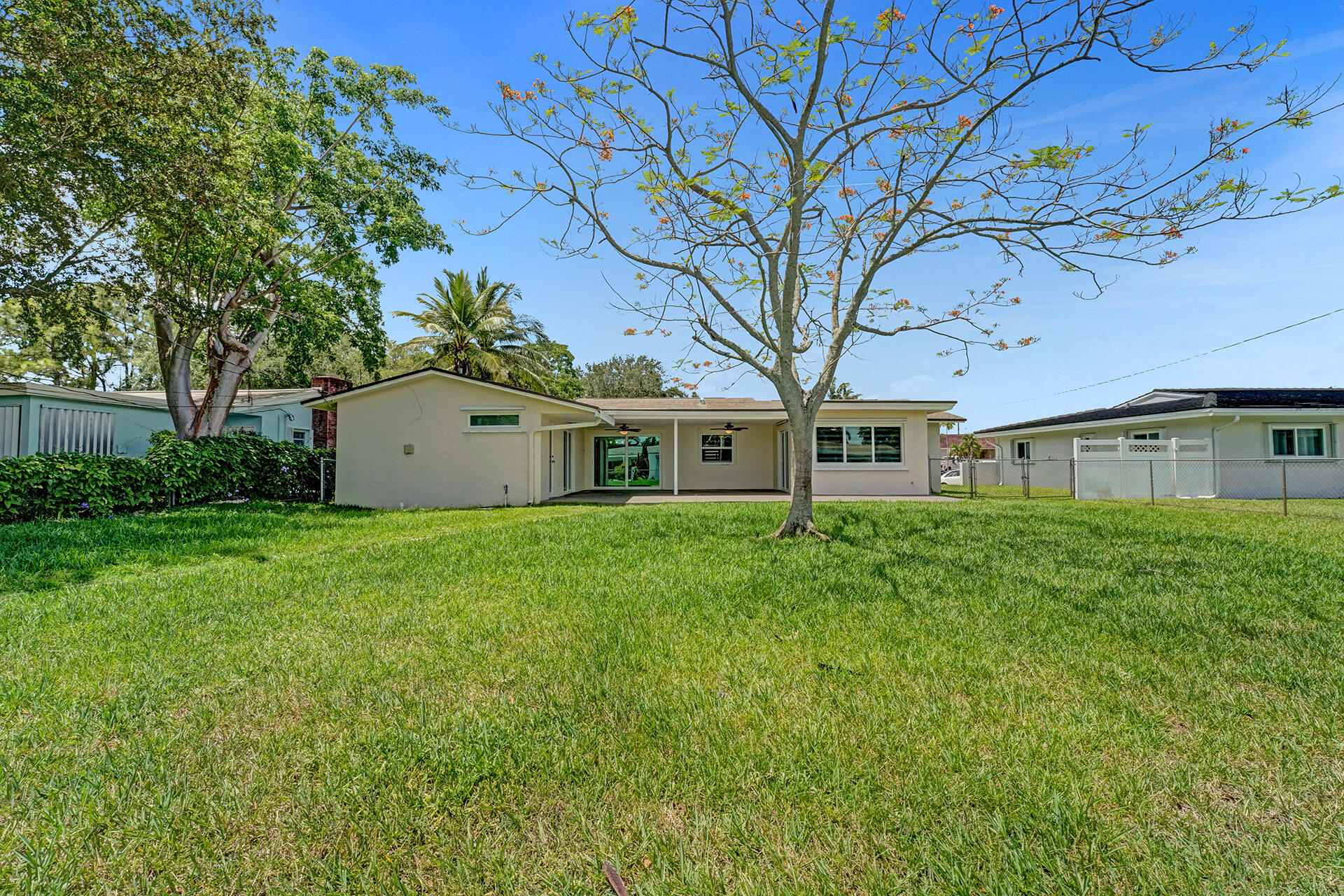 main property photo 59