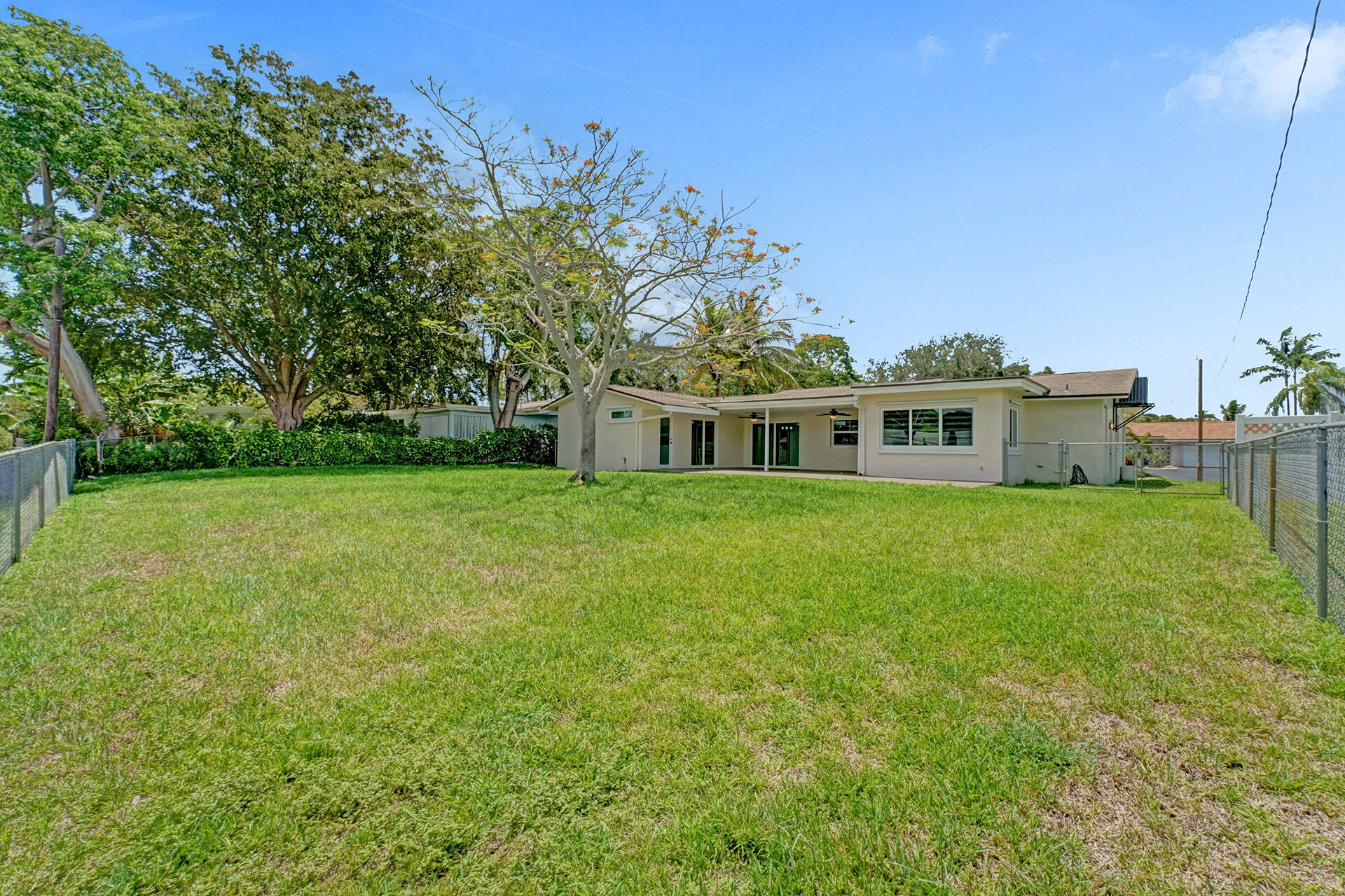 main property photo 60