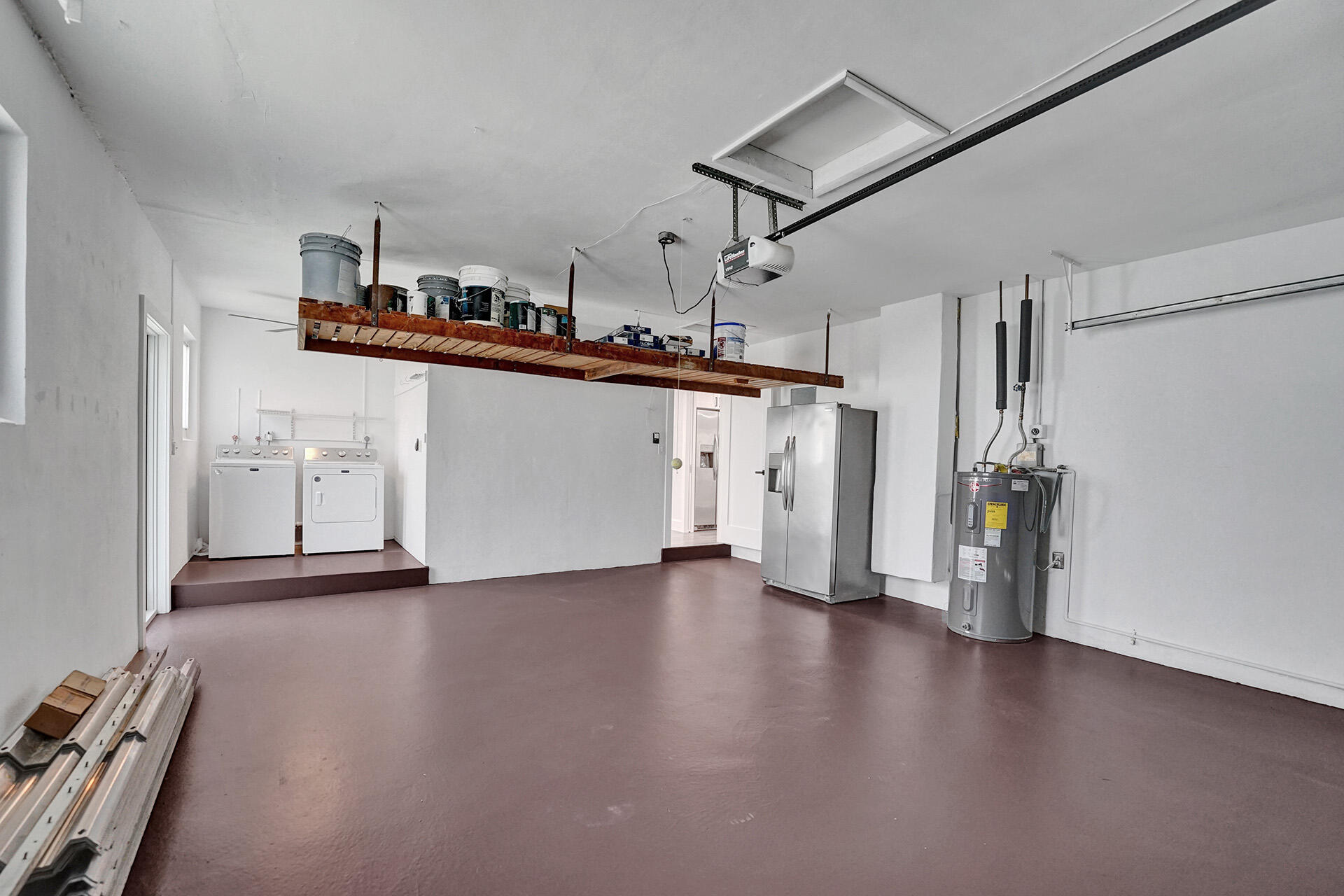 main property photo 67