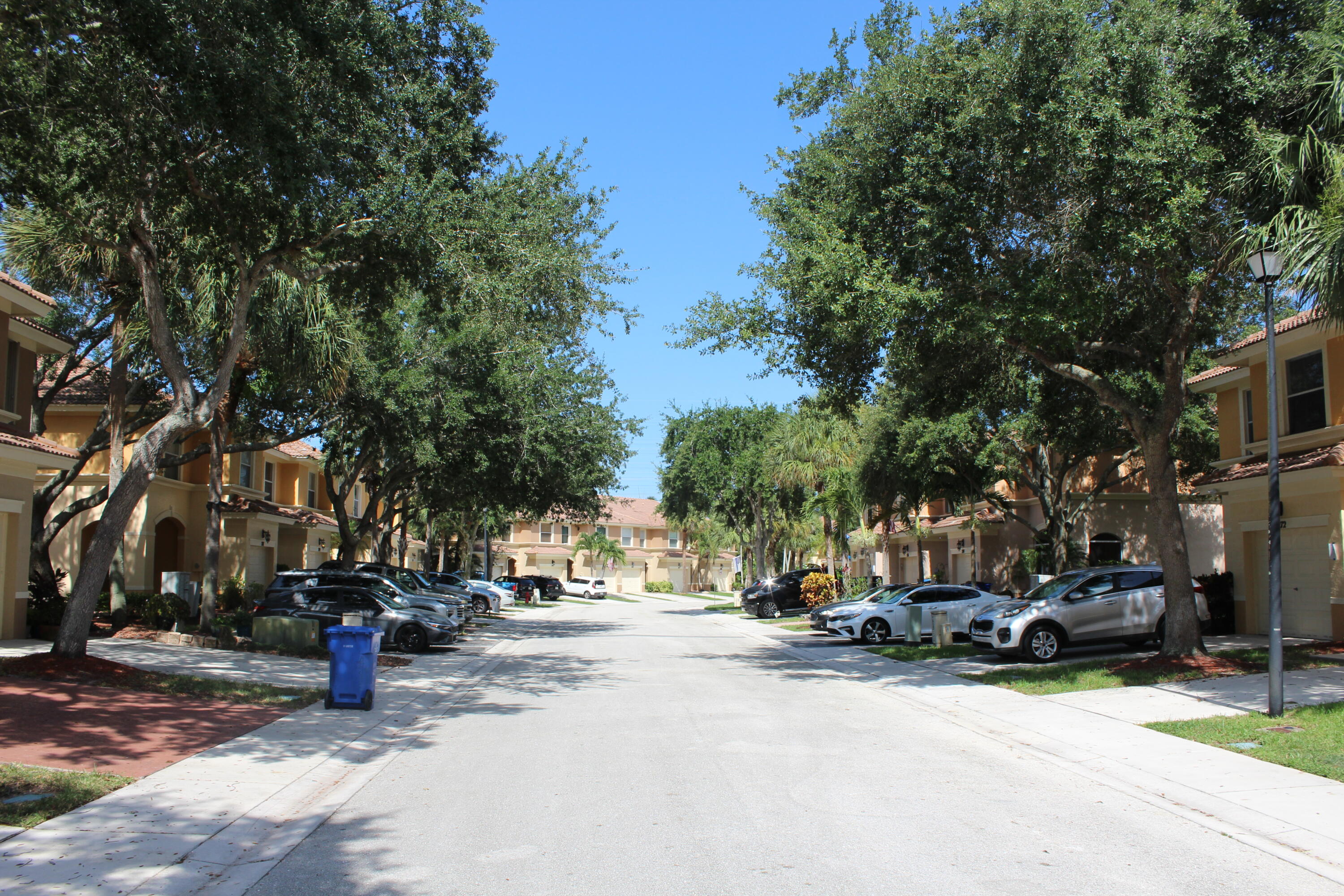 property viewer photo 26