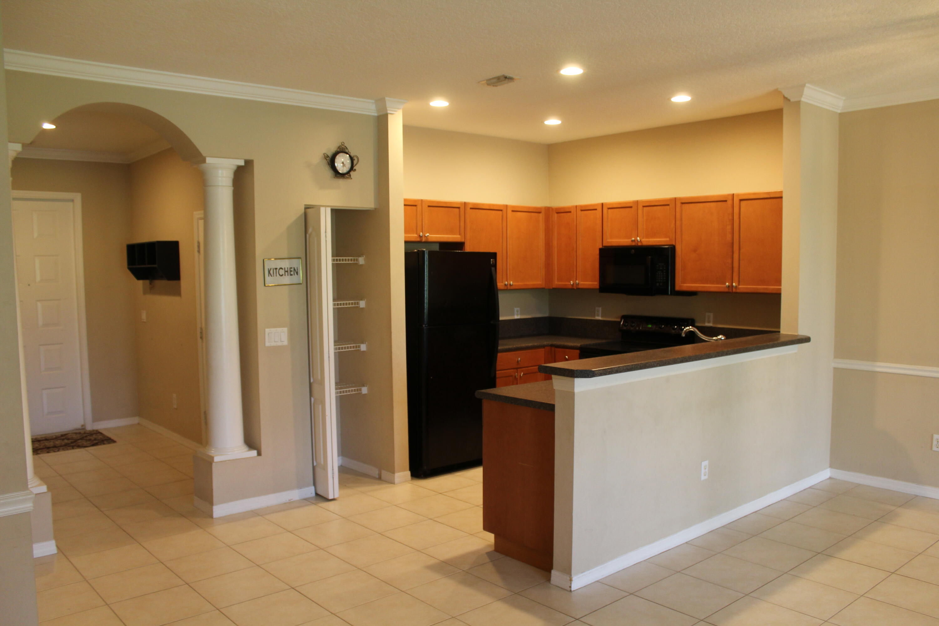 property viewer photo 7