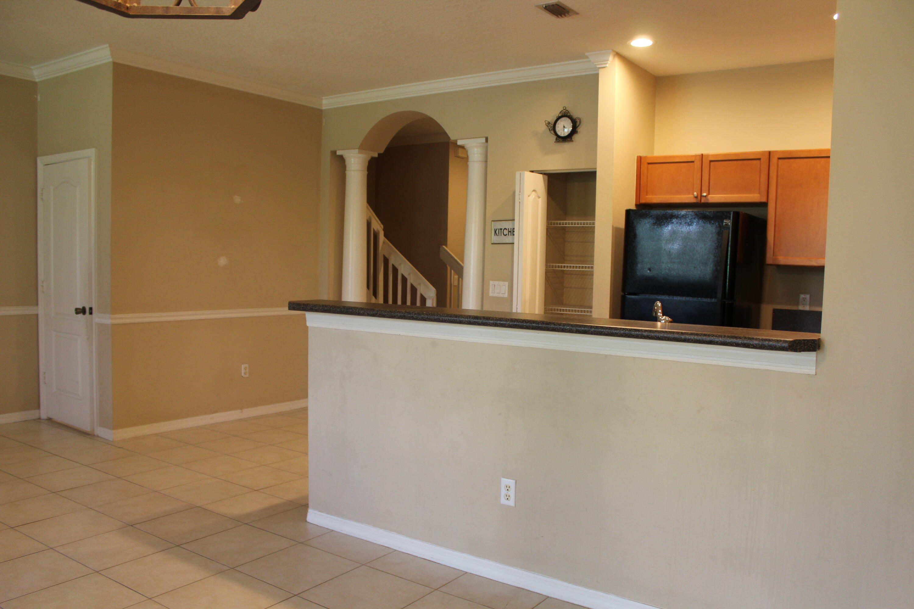 property viewer photo 9