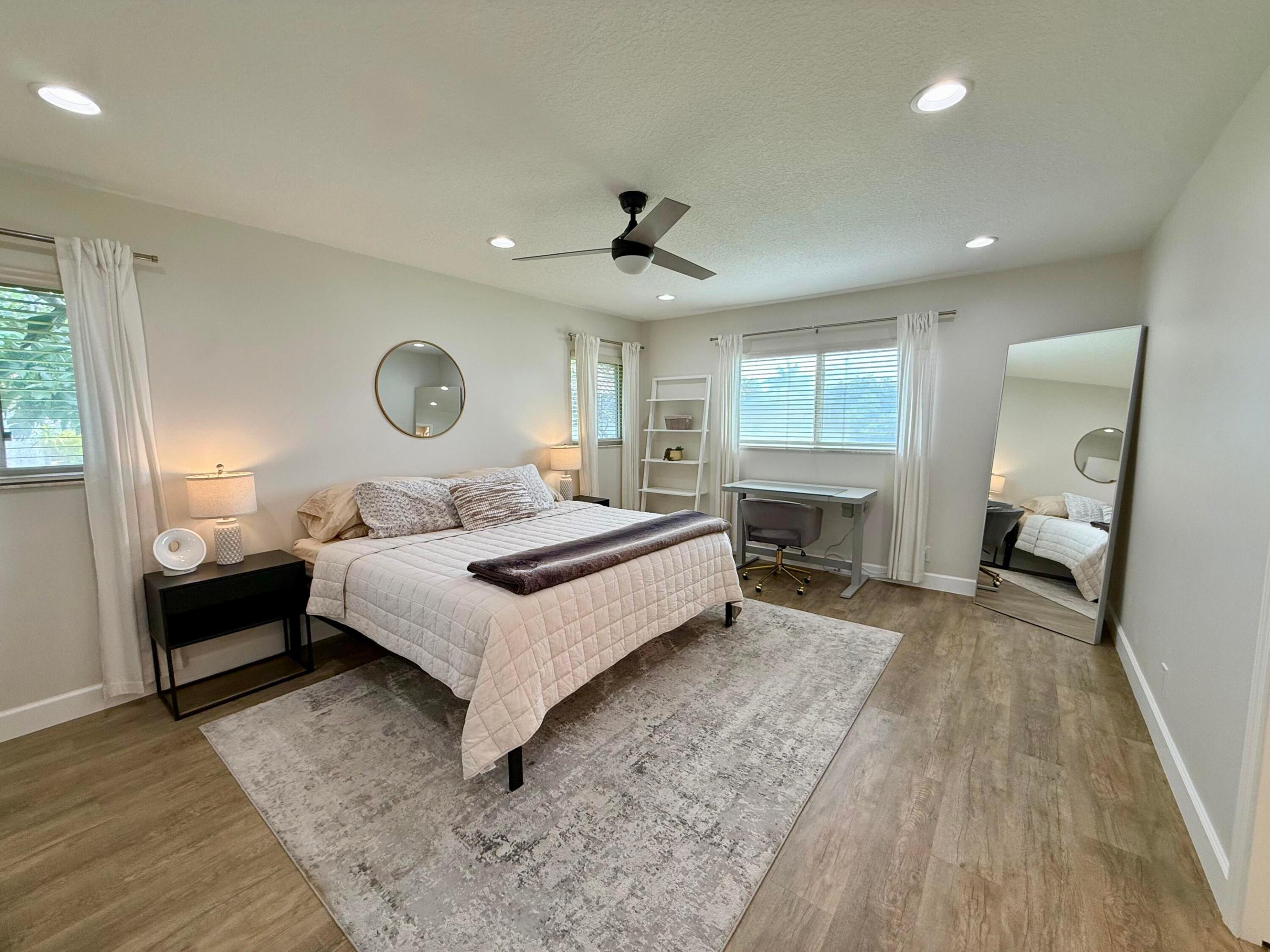 property viewer photo 12