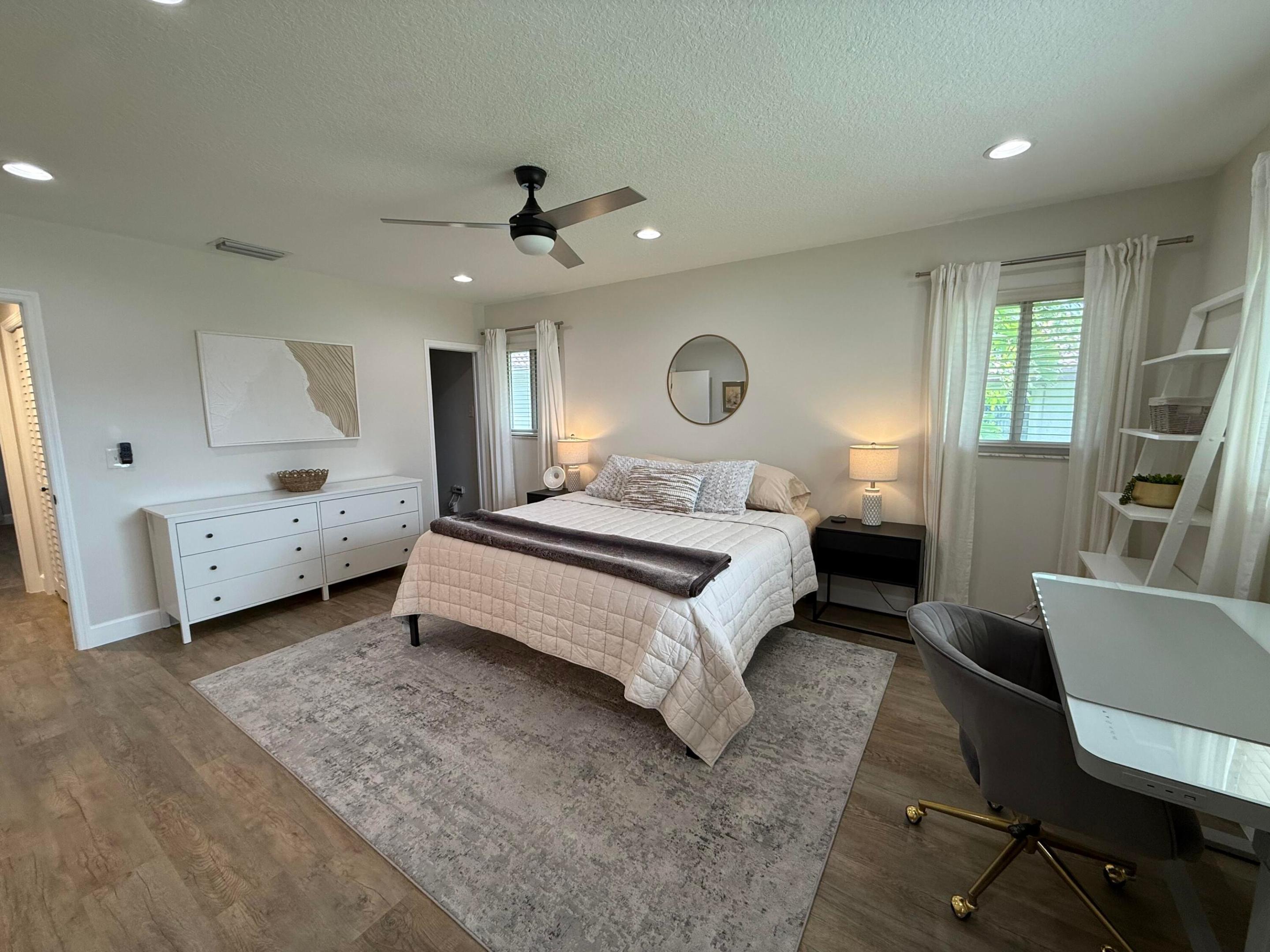 property viewer photo 13