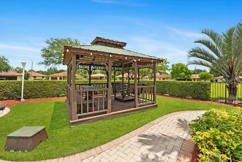 property viewer photo 26