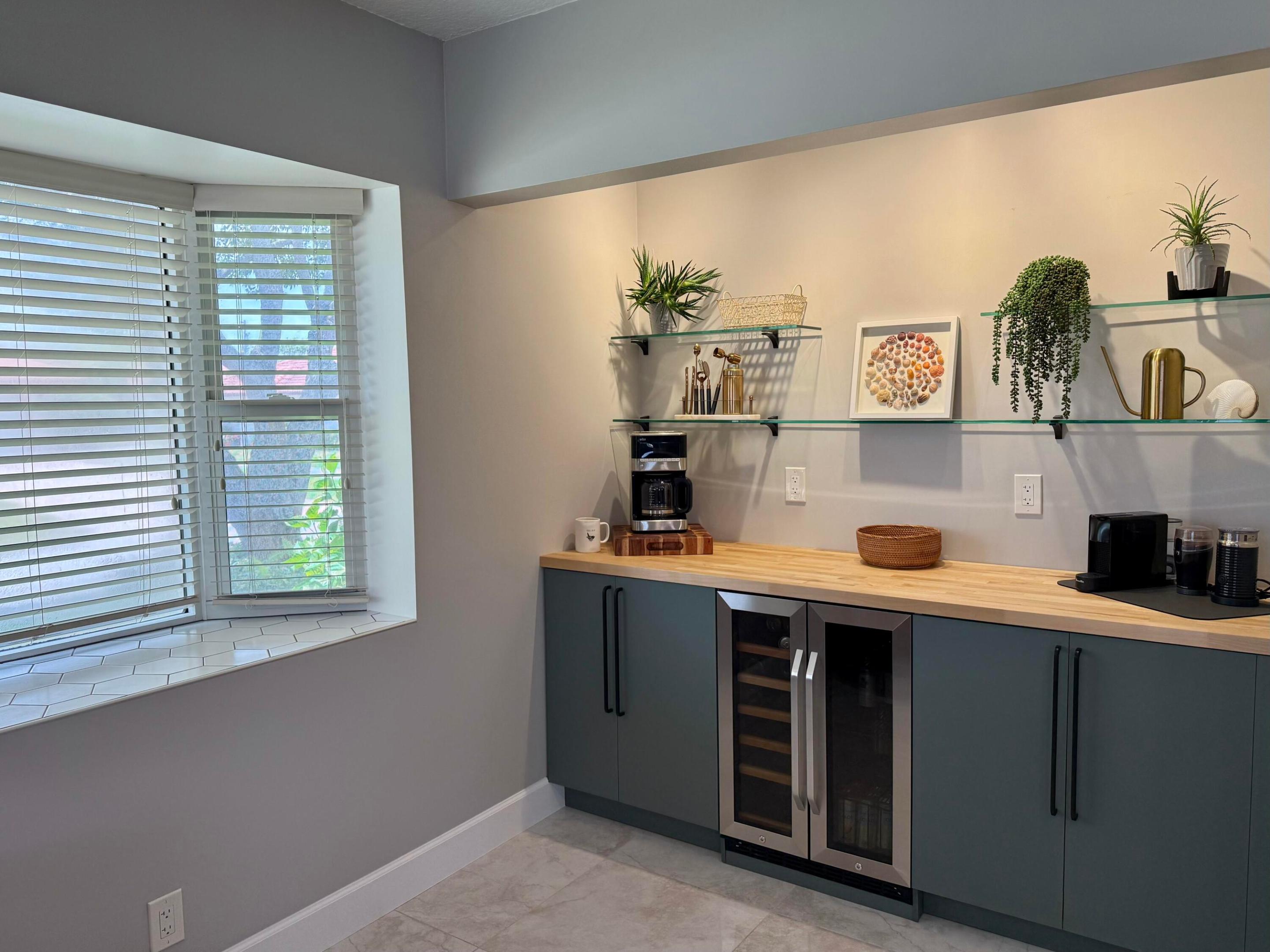 property viewer photo 5