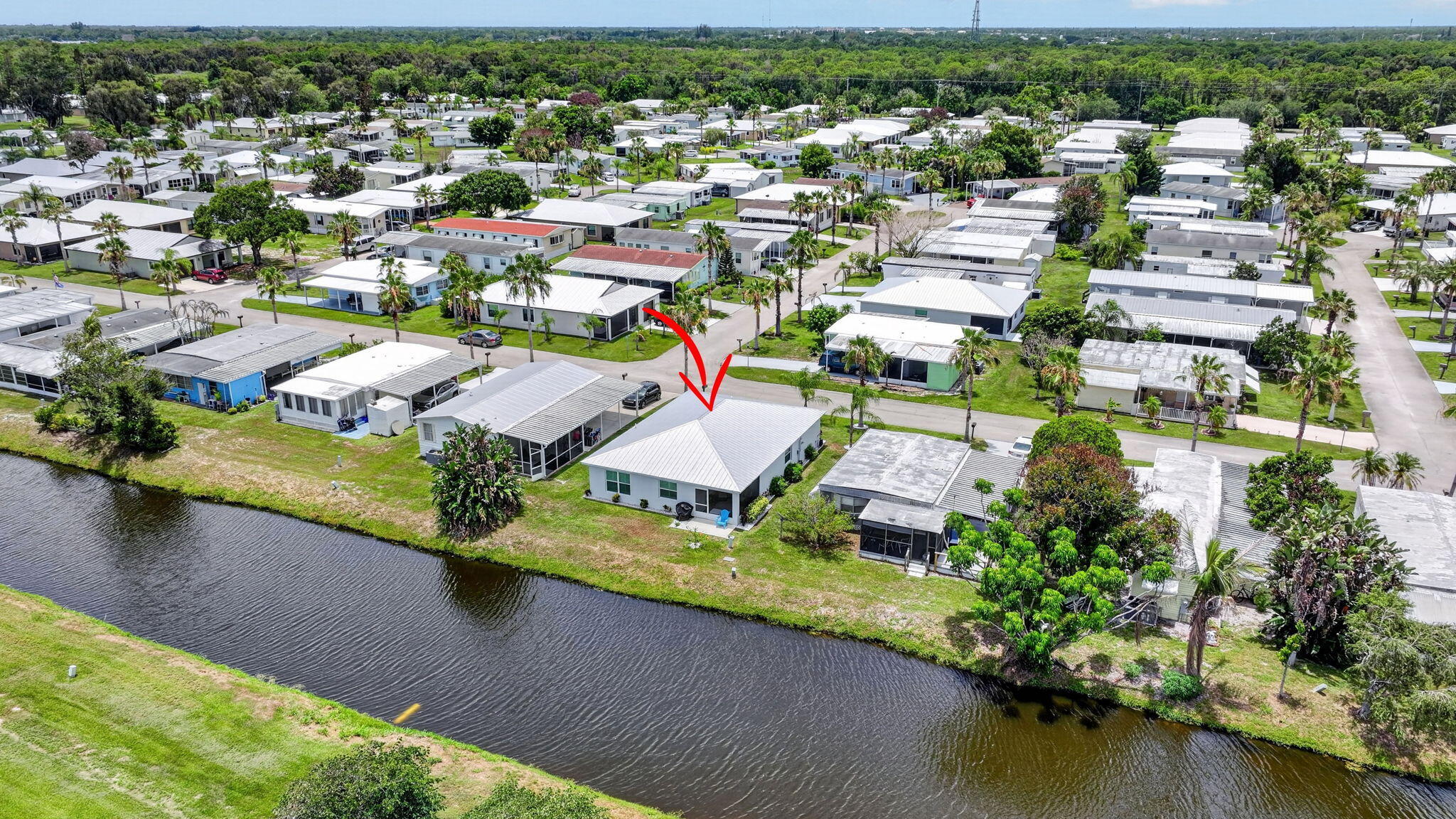 main property photo 45