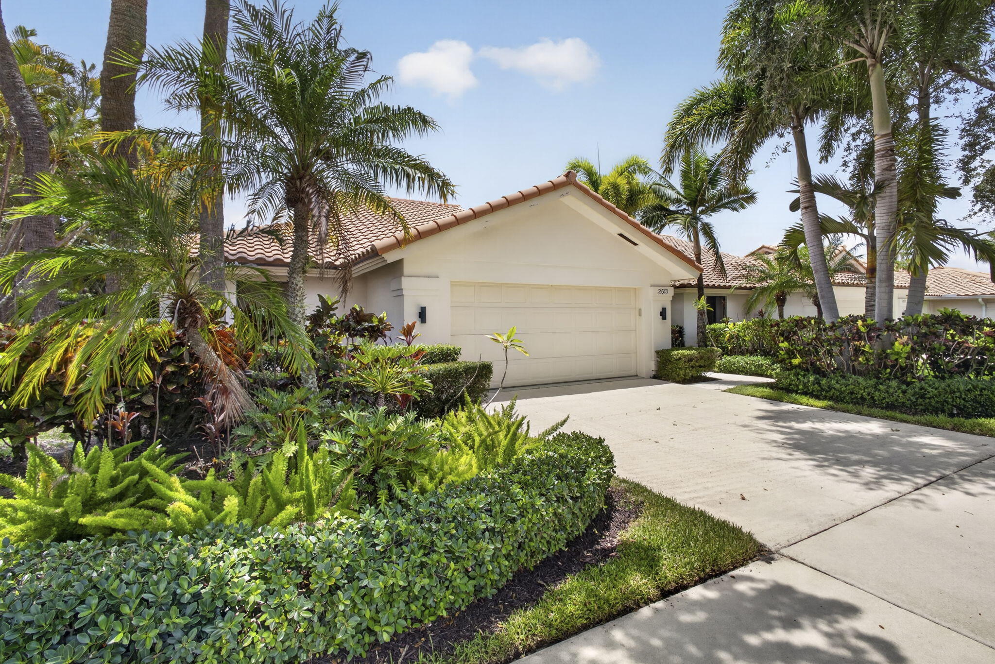 main property photo 74