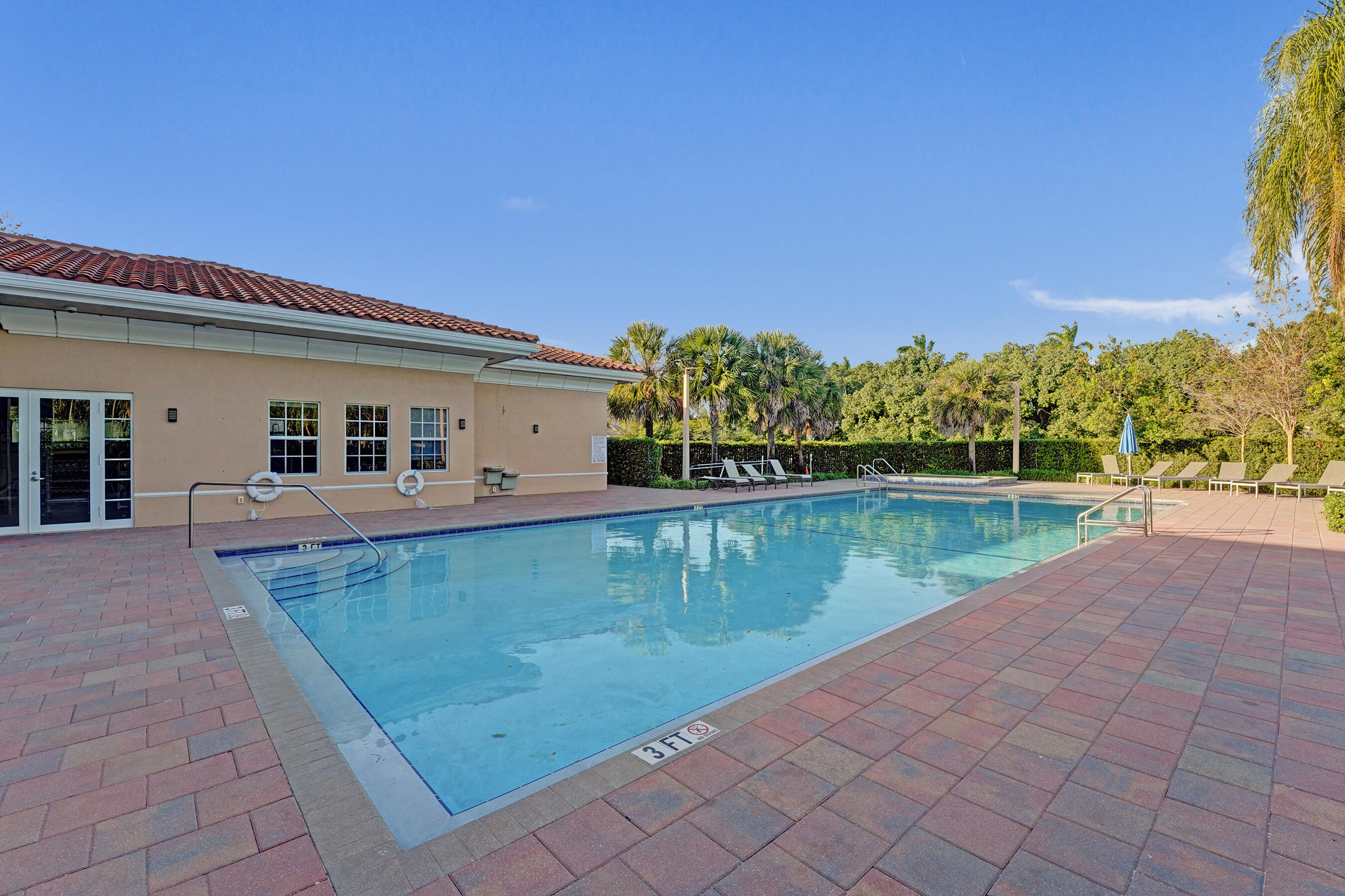 main property photo 59