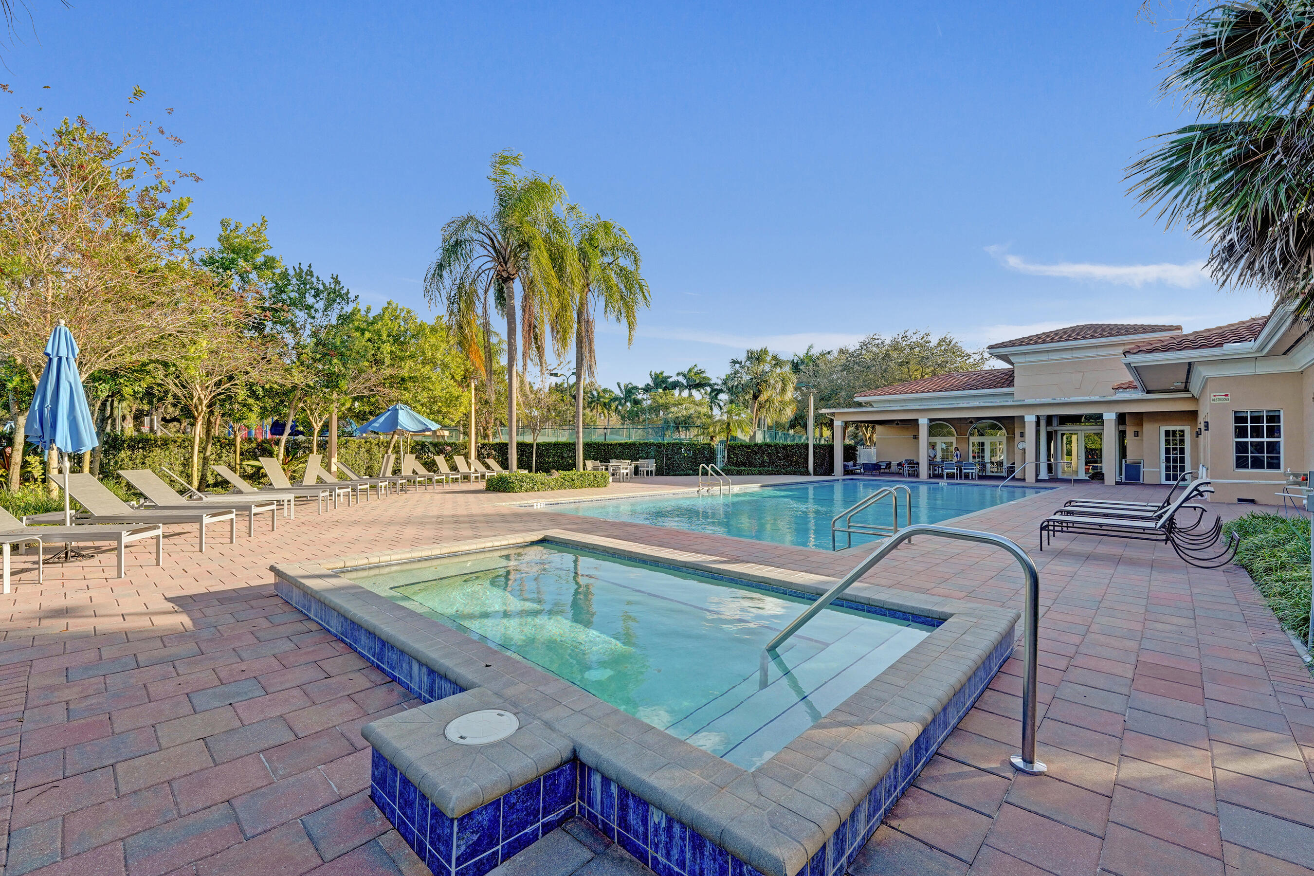 main property photo 60