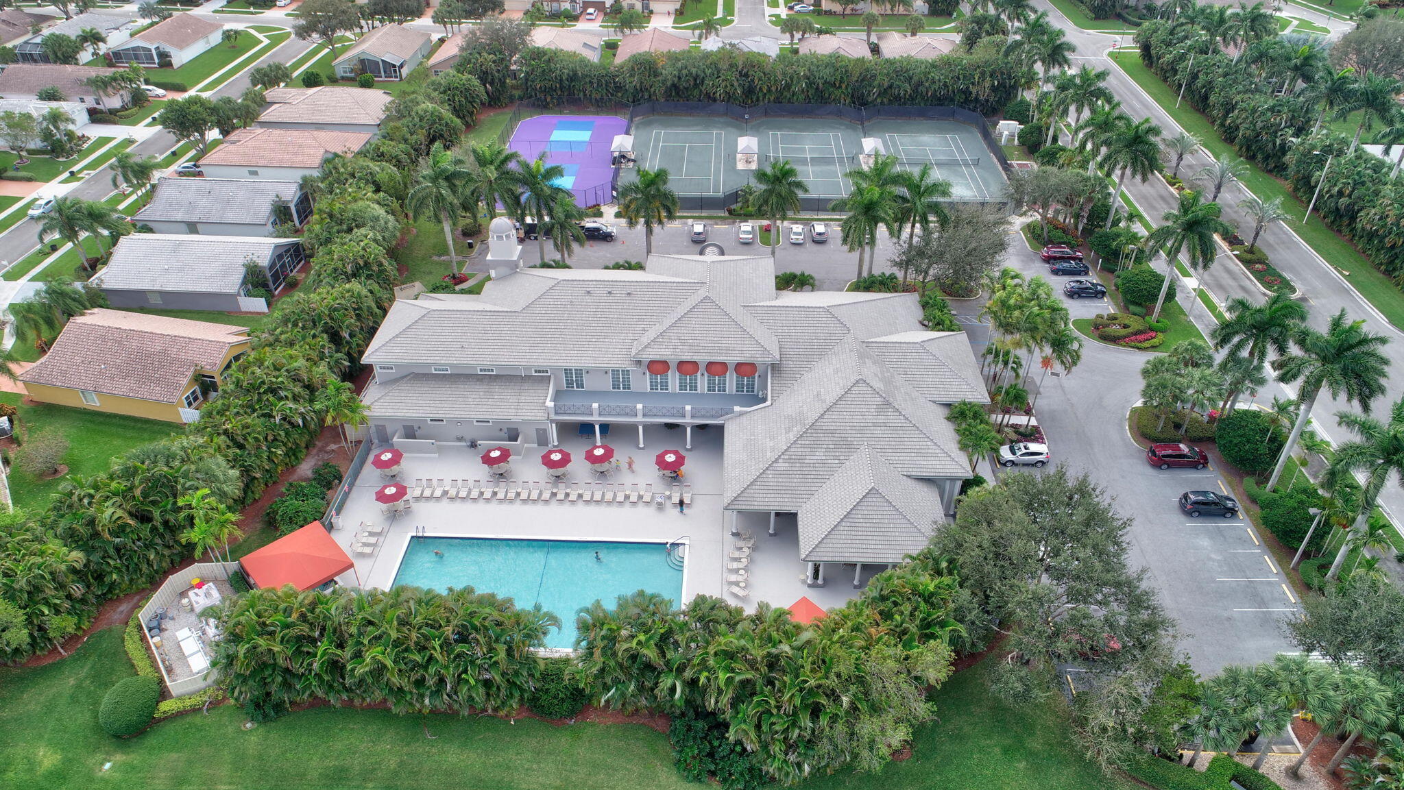 main property photo 50