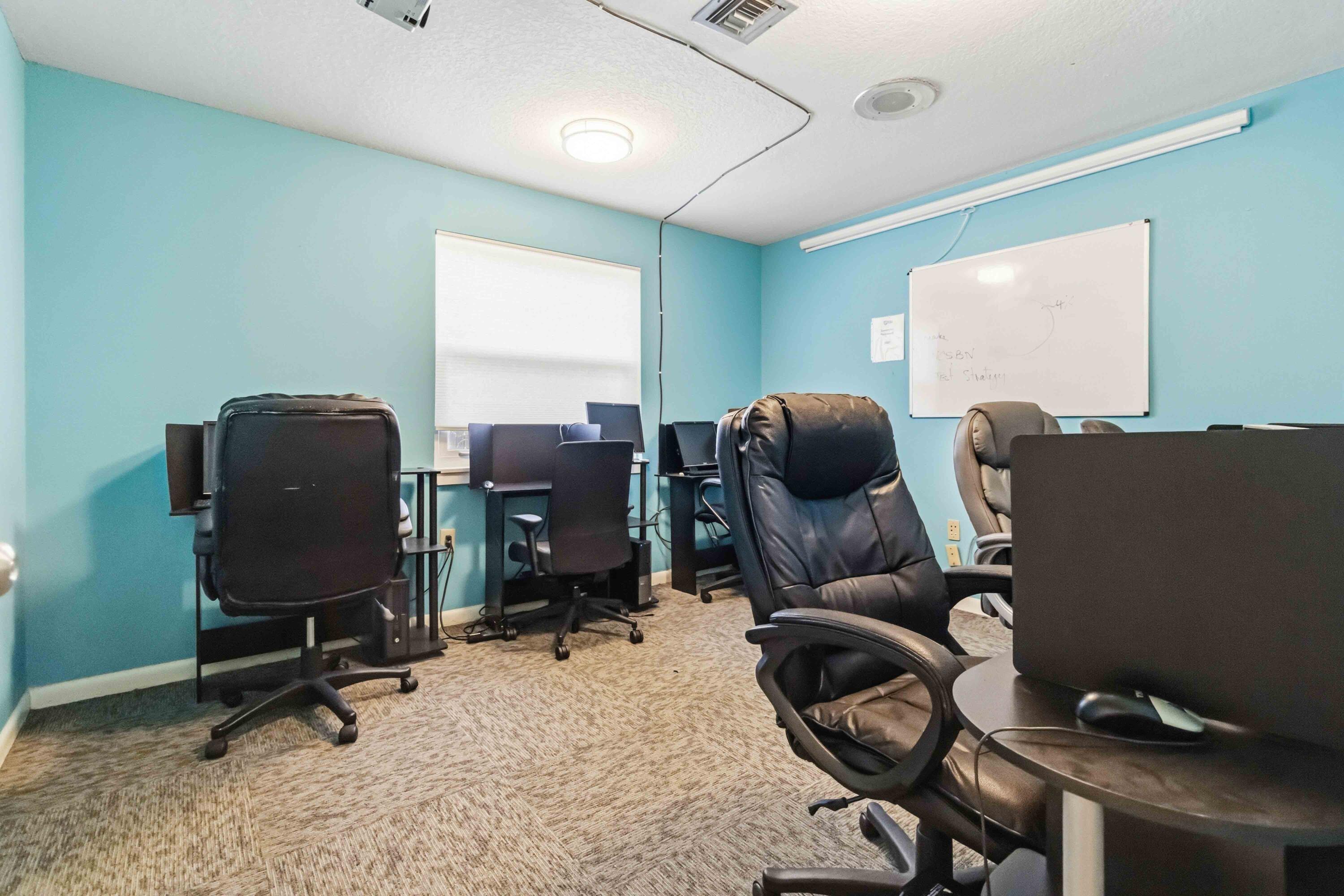 main property photo 27