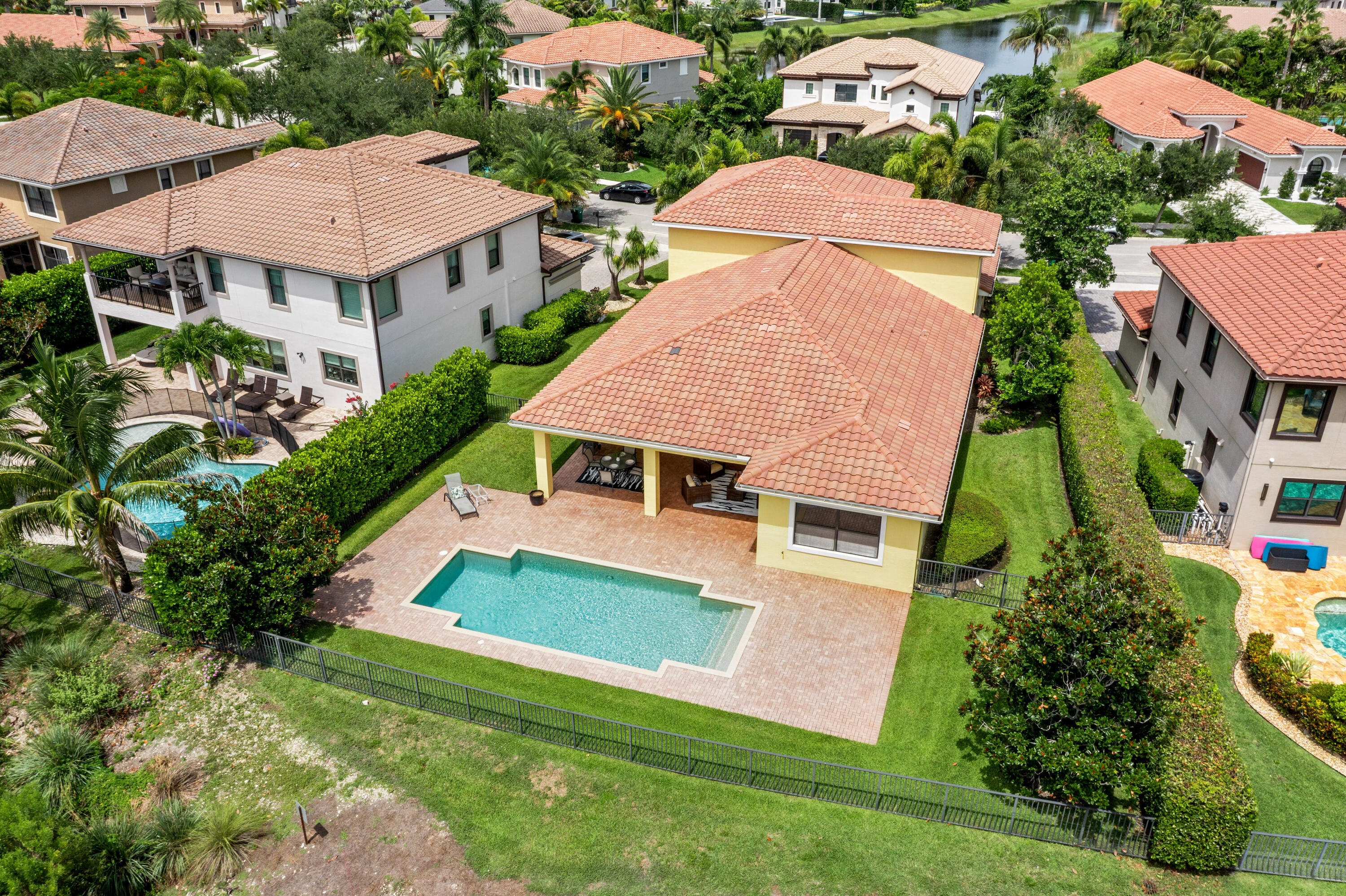 main property photo 54