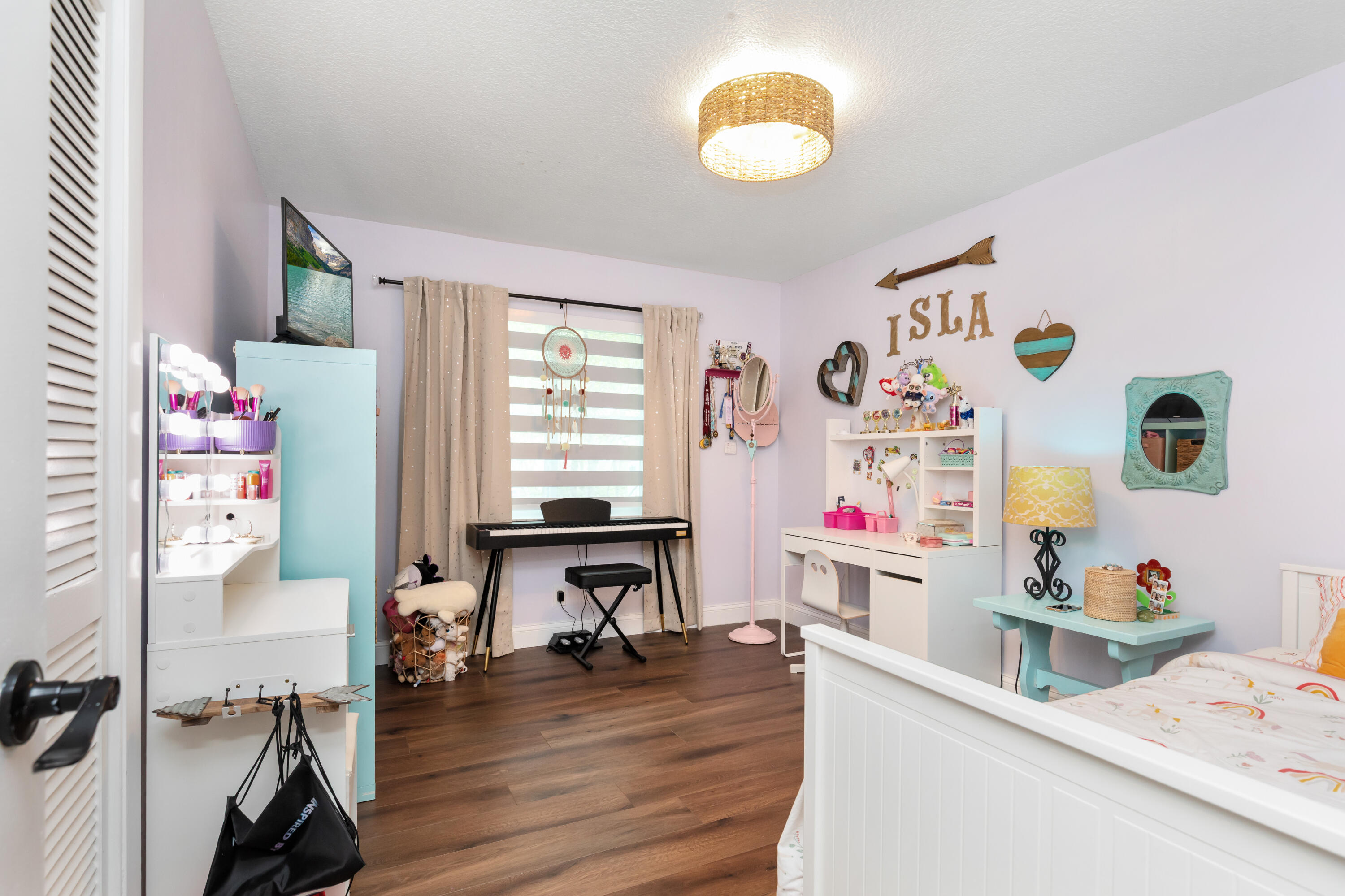 main property photo 67
