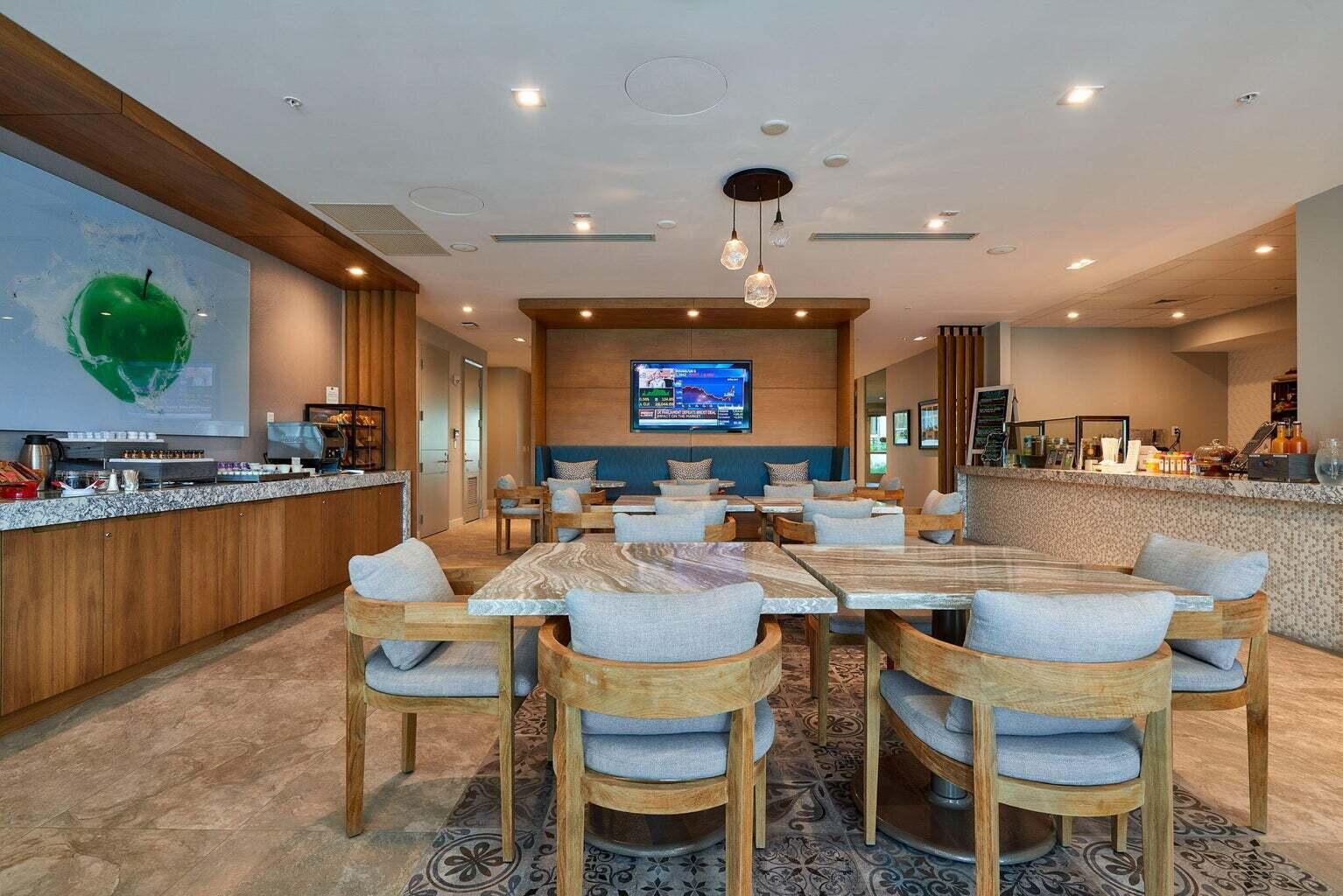 main property photo 66