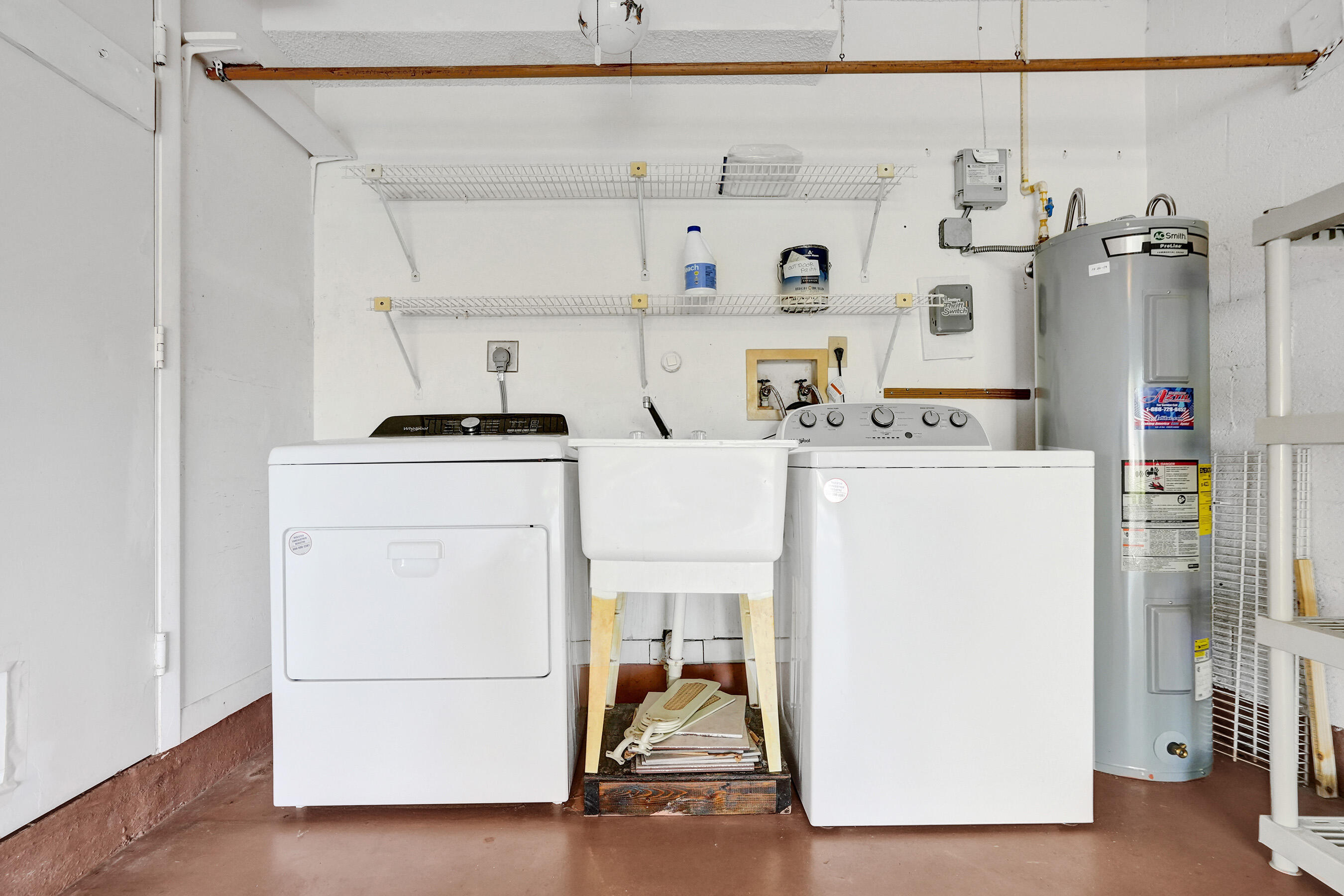 main property photo 18