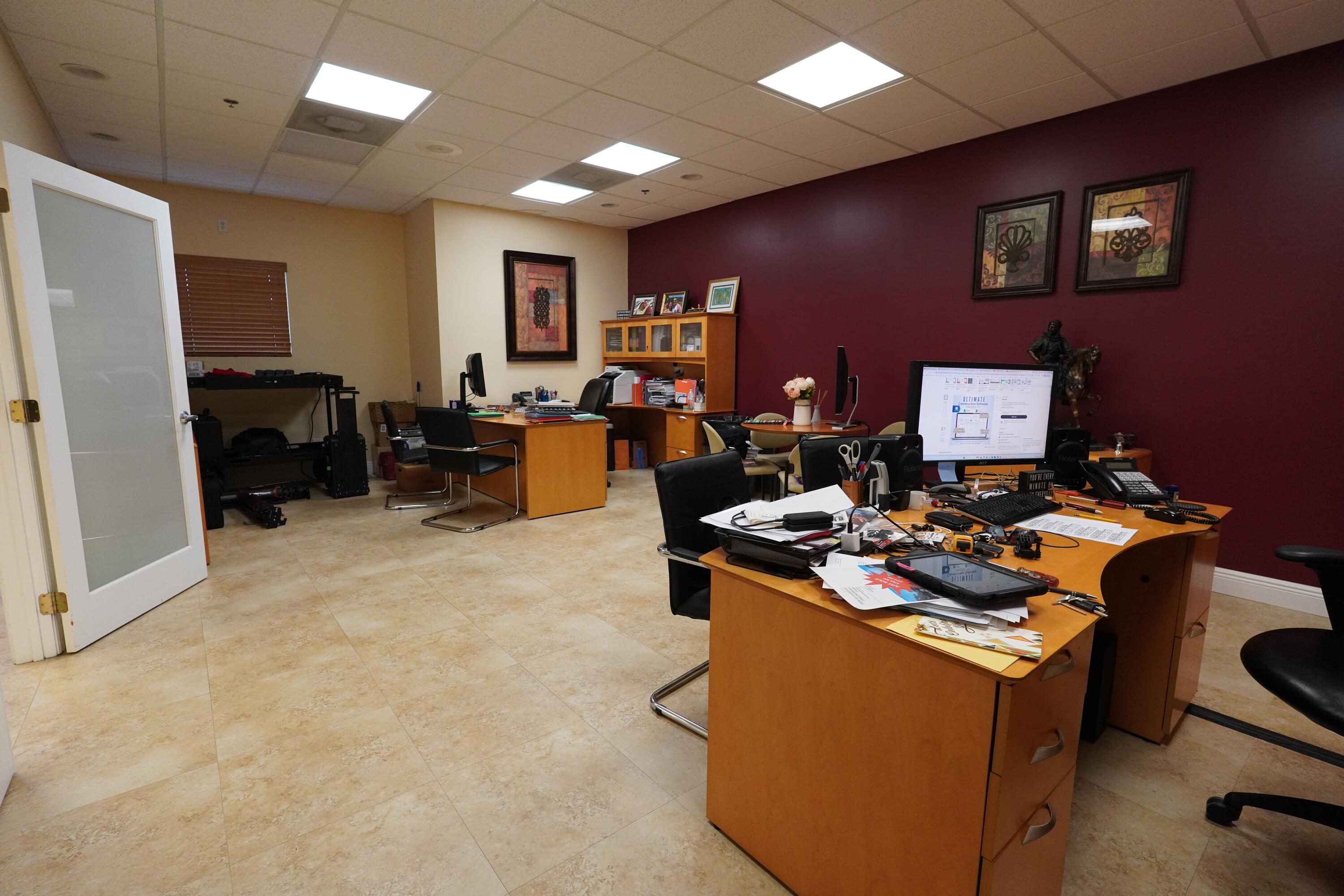 main property photo 12