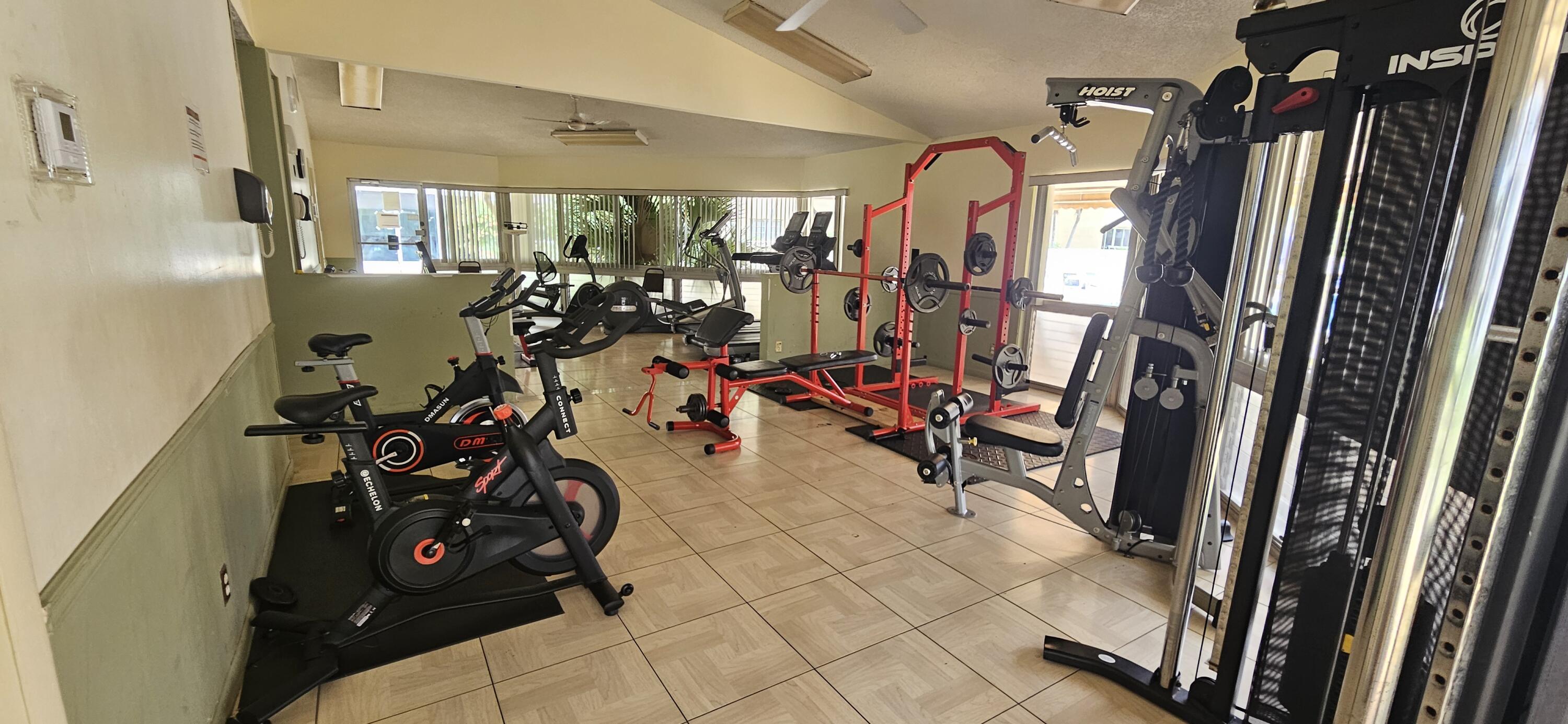 main property photo 18