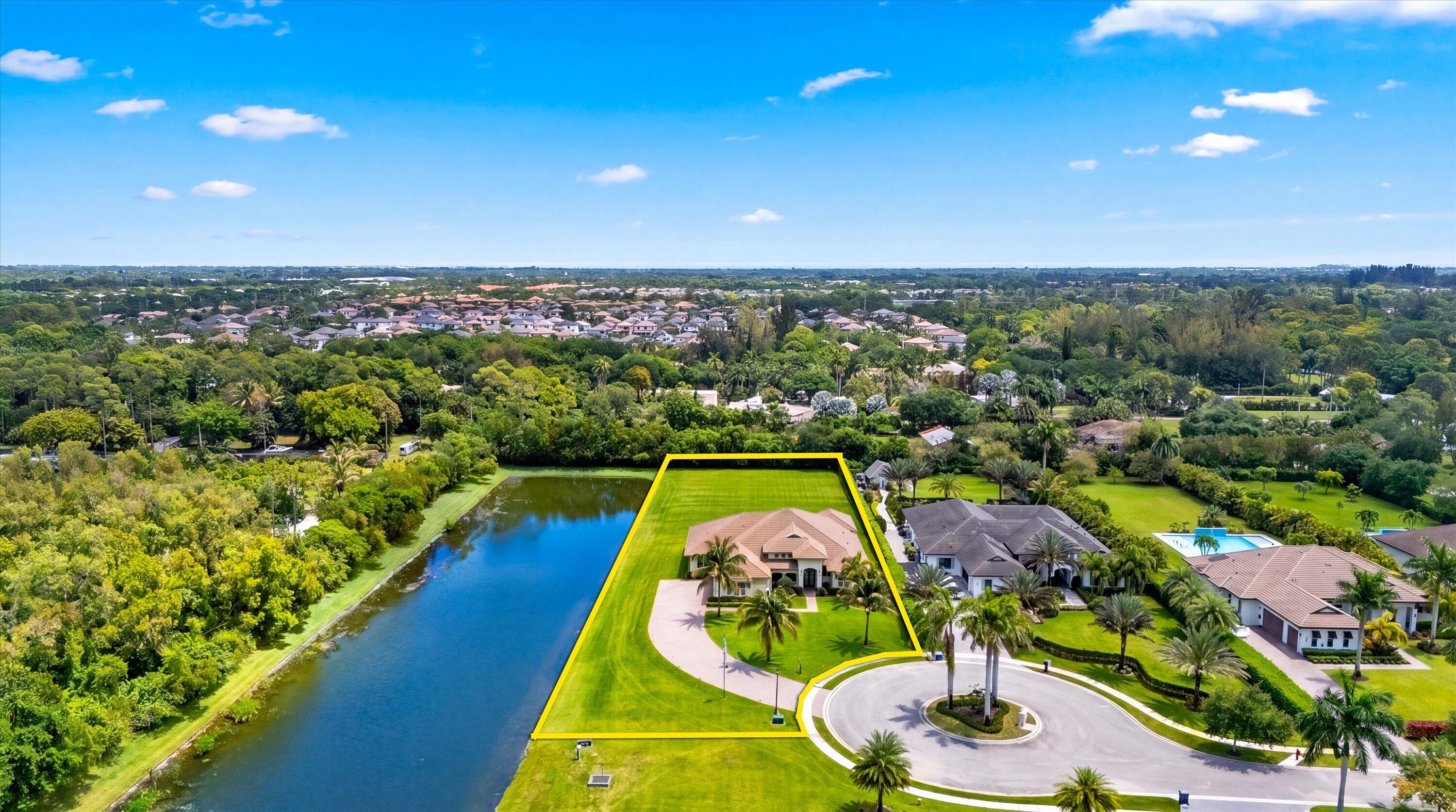 main property photo 40