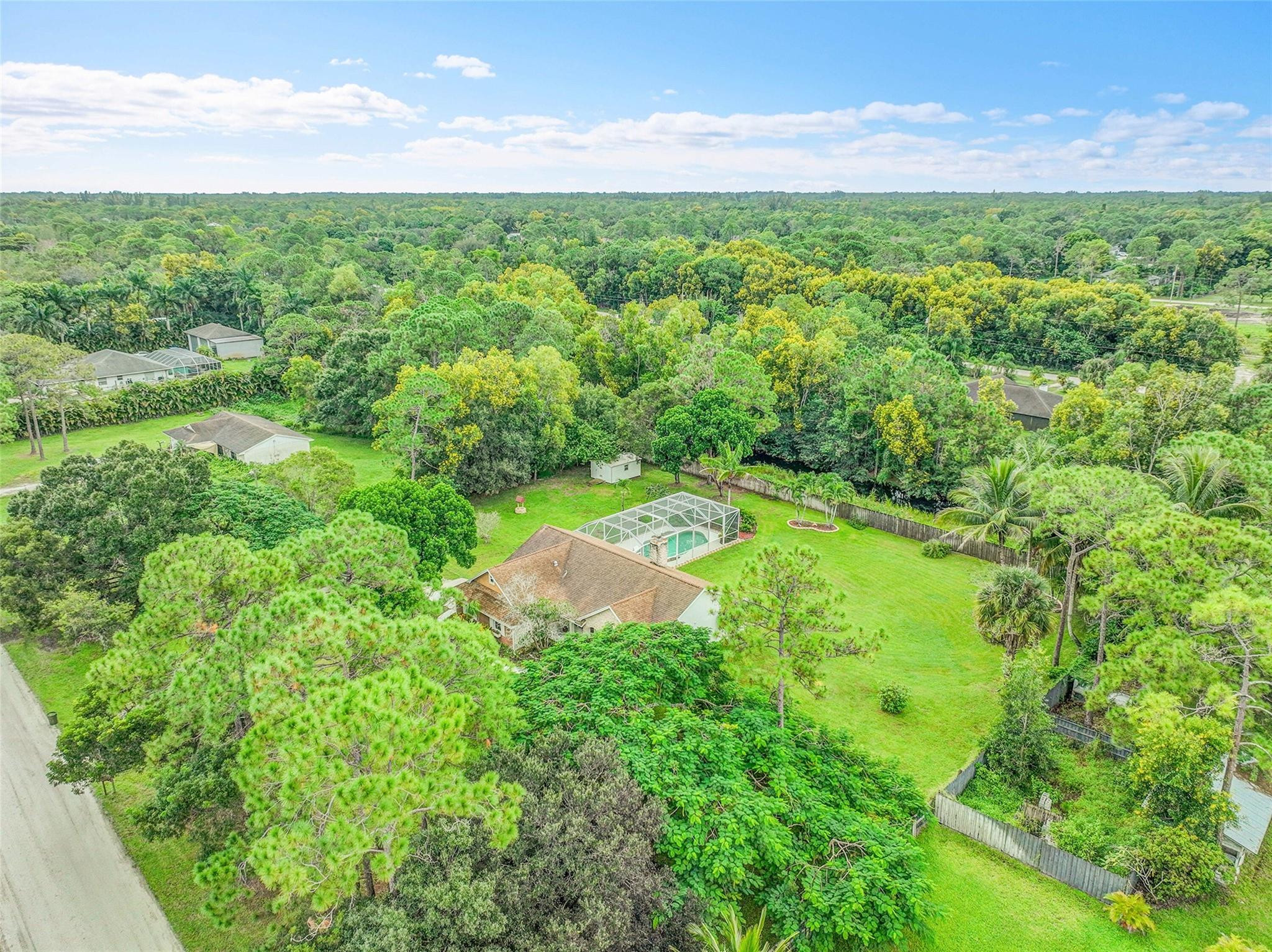 main property photo 32