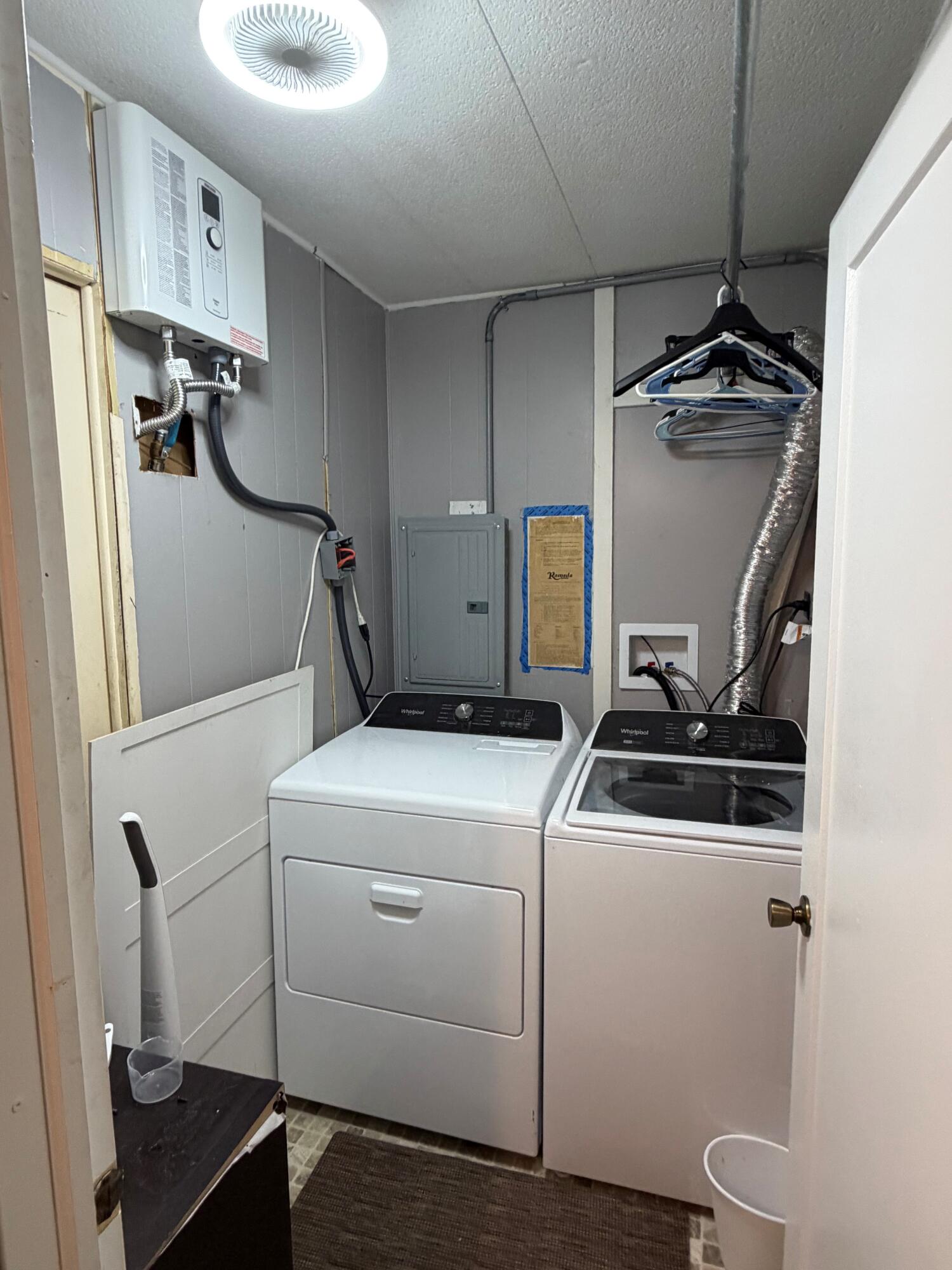 main property photo 15