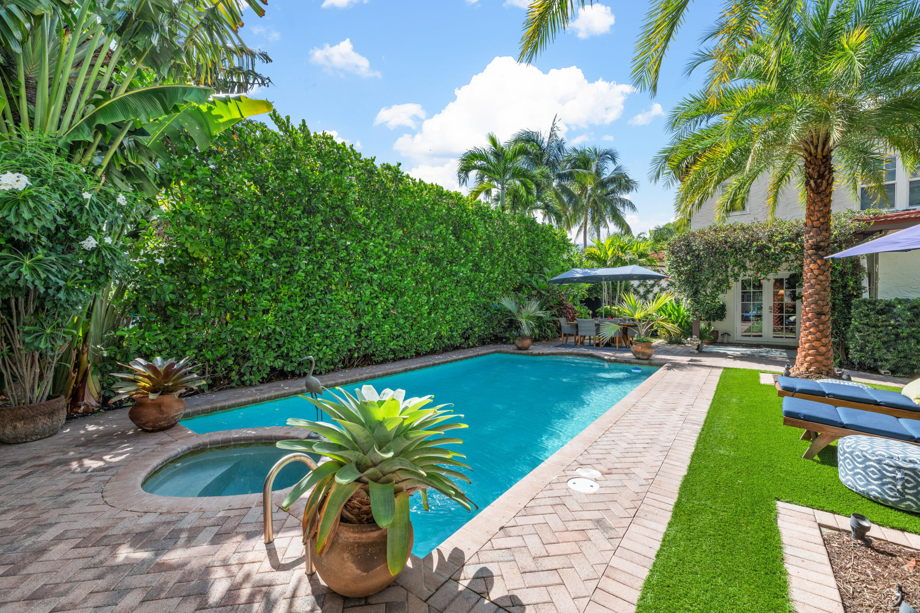 main property photo 60