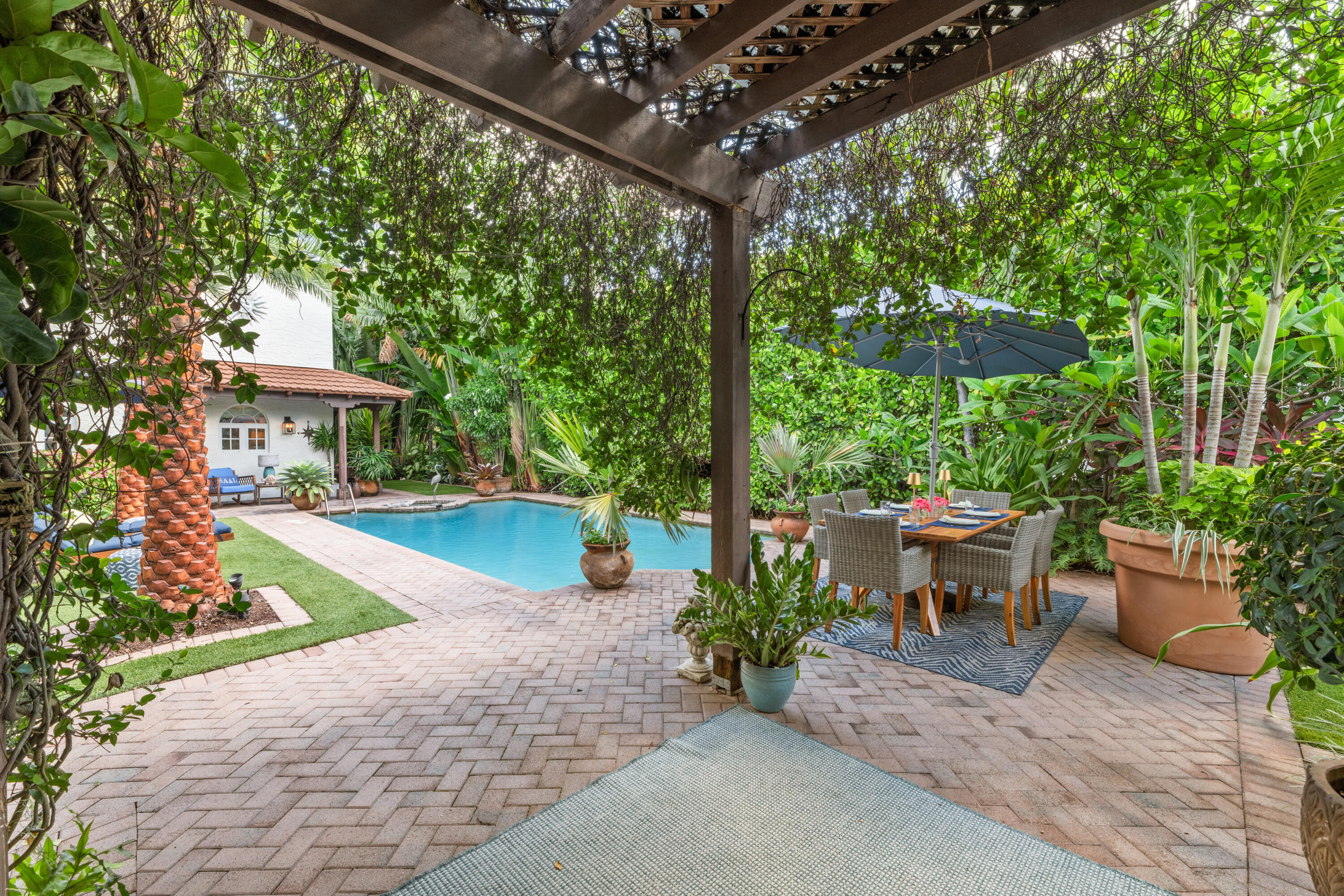 main property photo 65