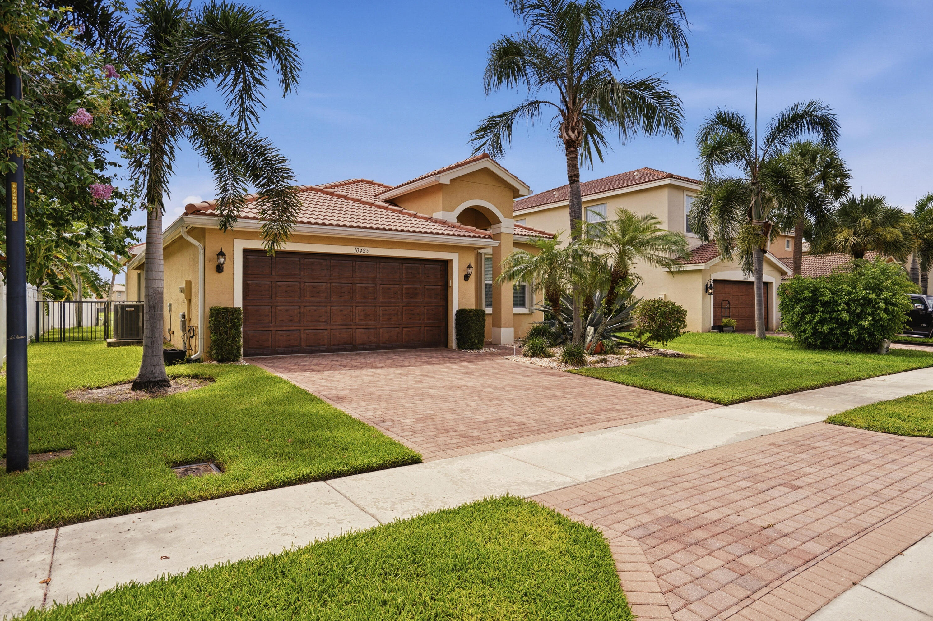 main property photo 46
