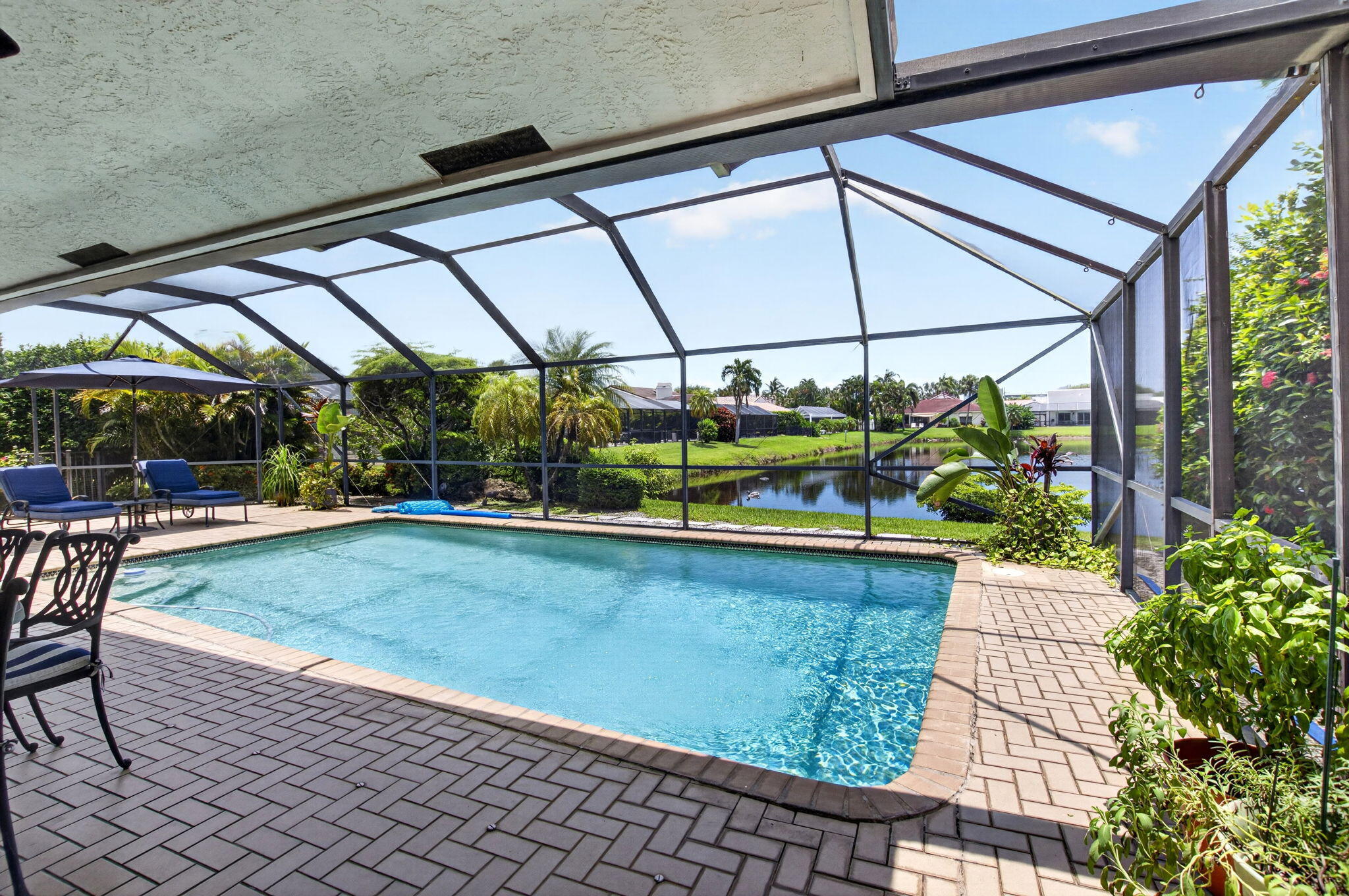 main property photo 45