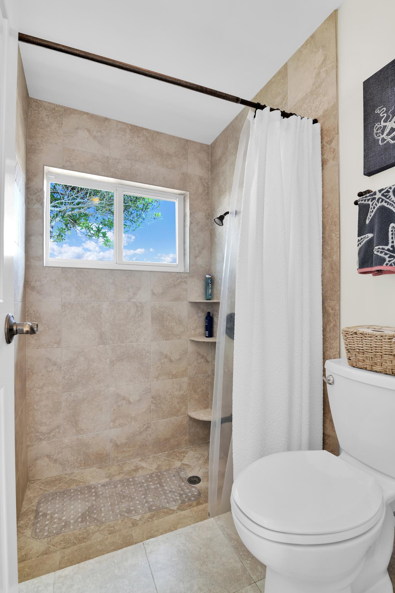 main property photo 76