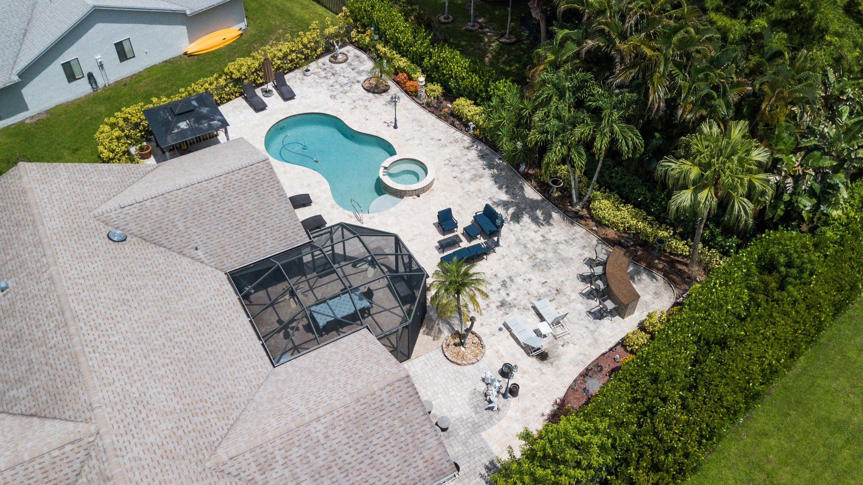 main property photo 89