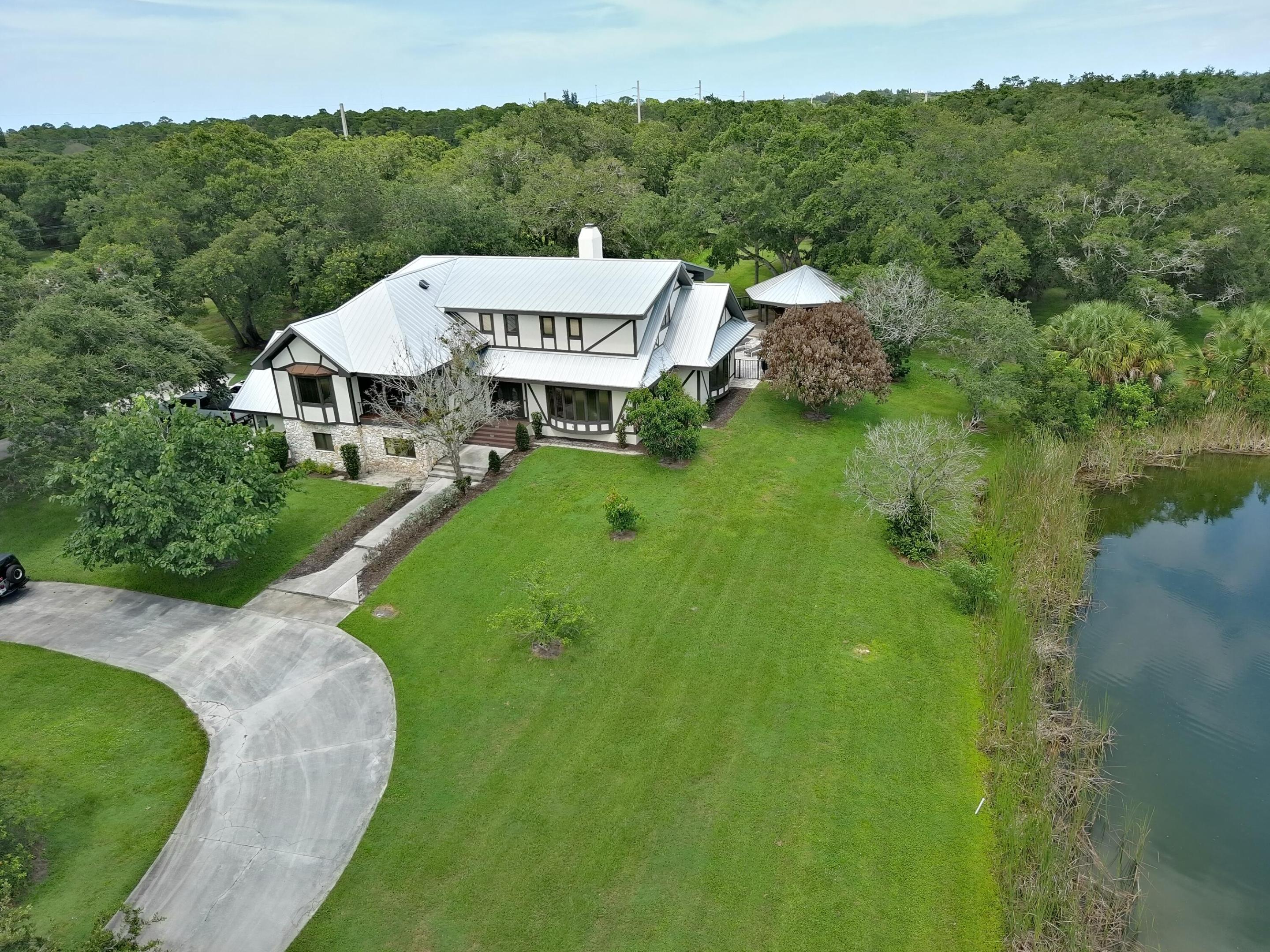 main property photo 38